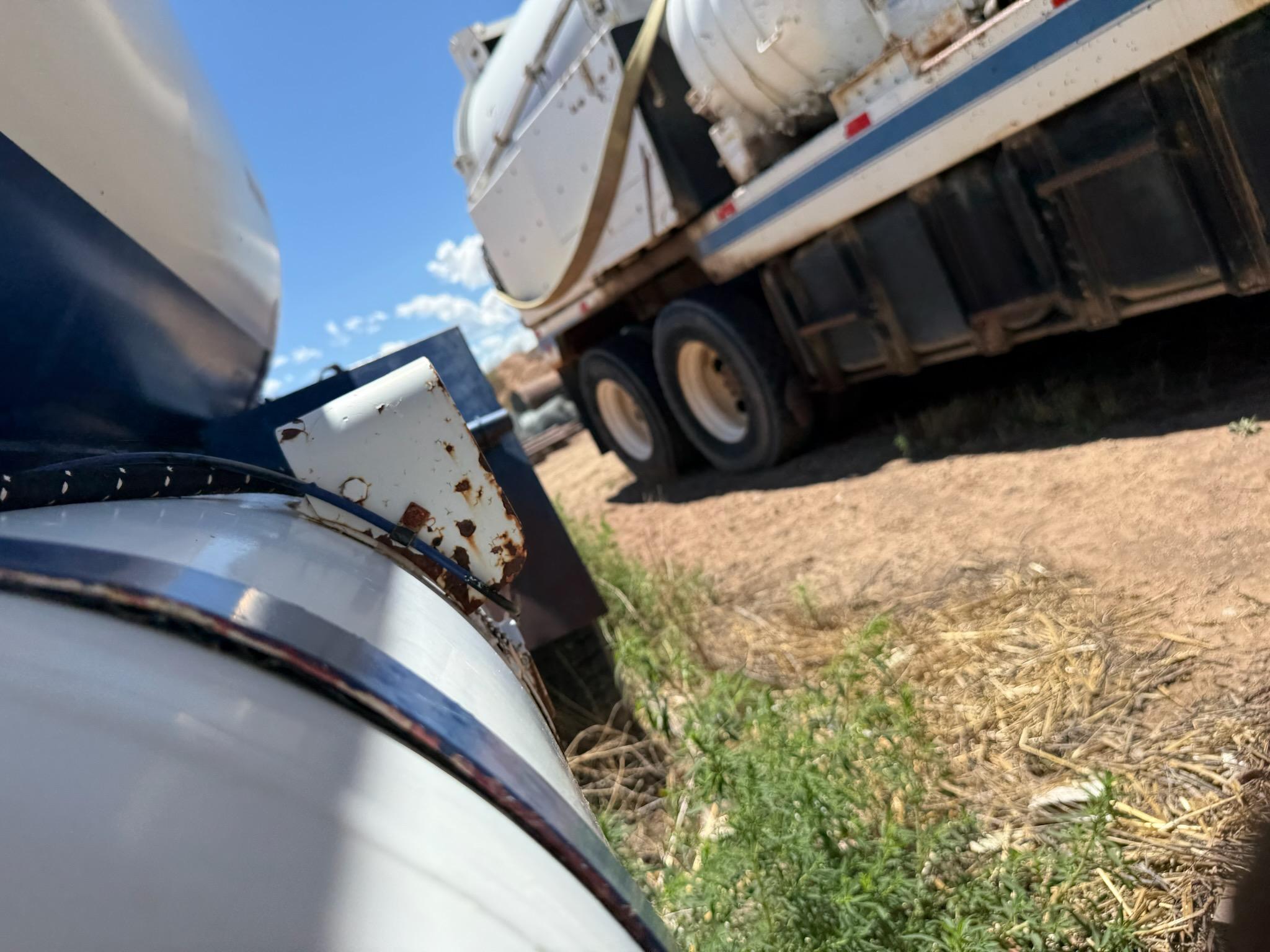 2003 International Vactor Hydrovac - image 5