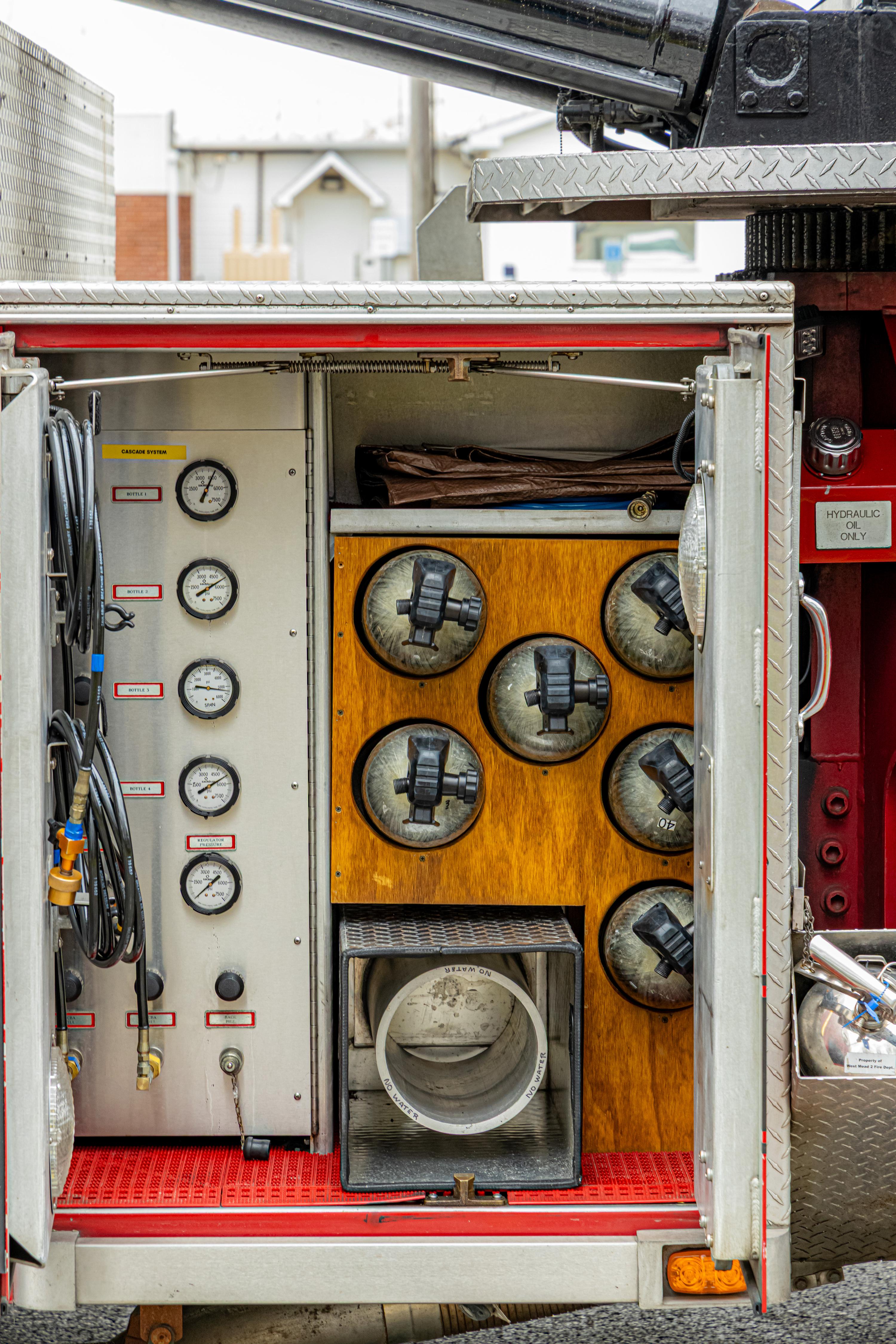 1993 Seagrave Simon-Duplex 90' Aerial - image 27