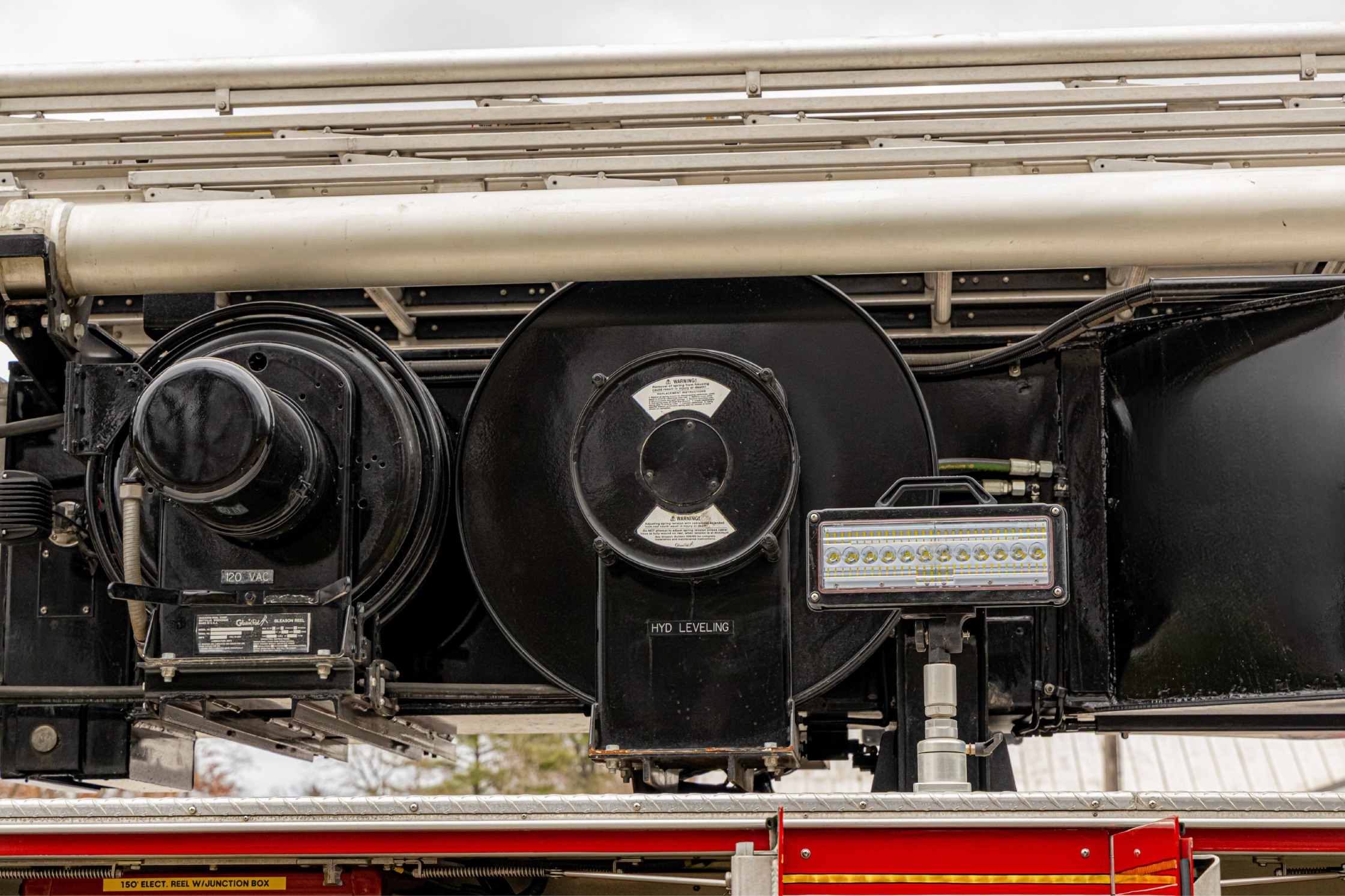 1993 Seagrave Simon-Duplex 90' Aerial - image 74