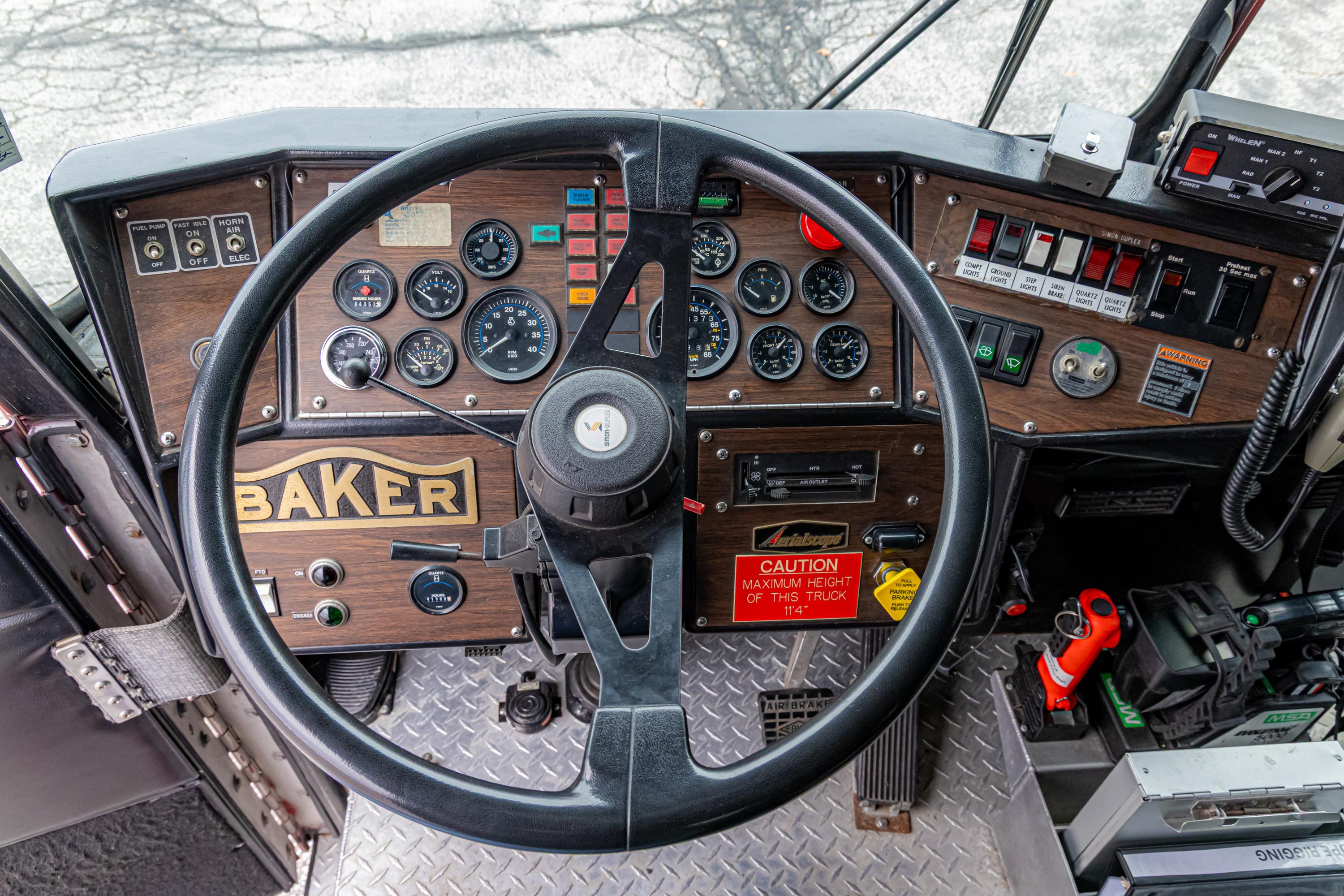1993 Seagrave Simon-Duplex 90' Aerial - image 52