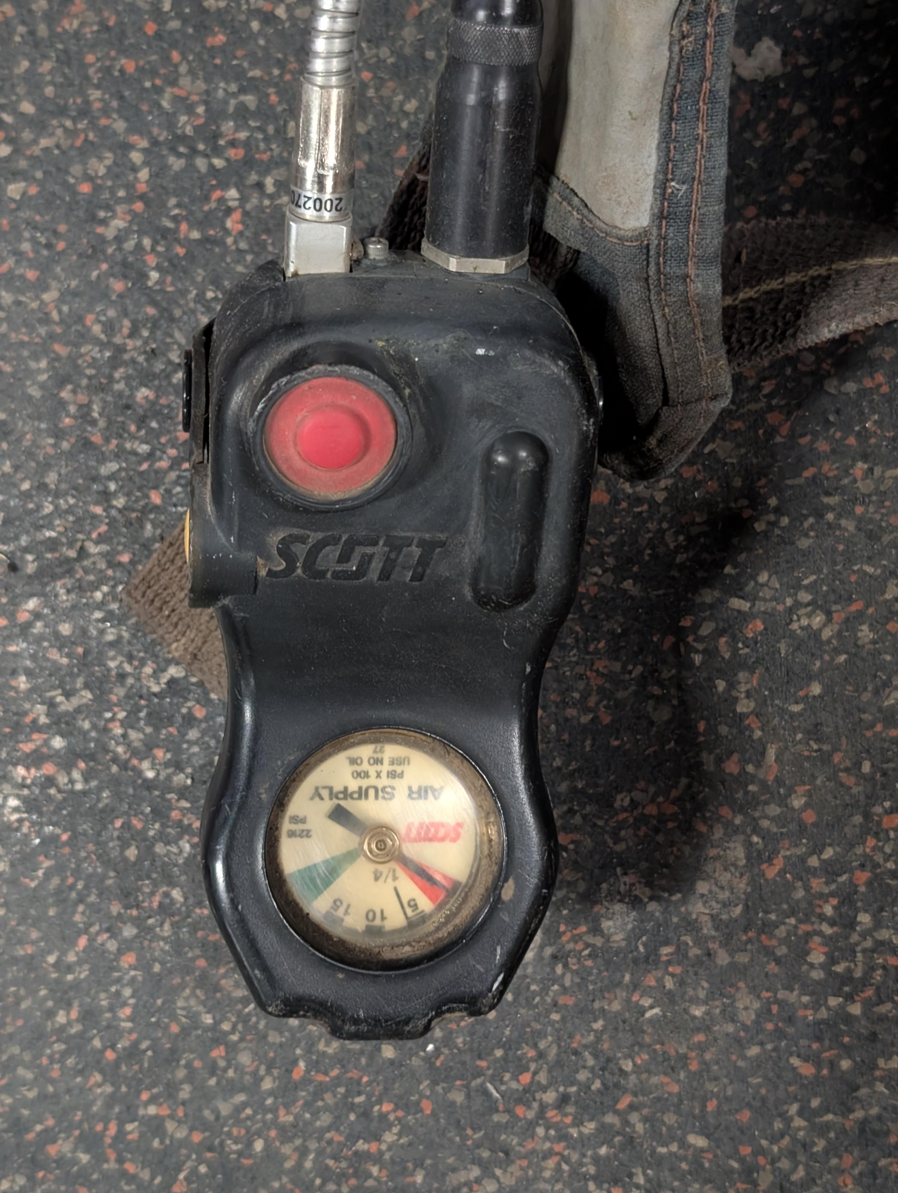 Scott Air-Pak 2.2 - Several Available - image 6