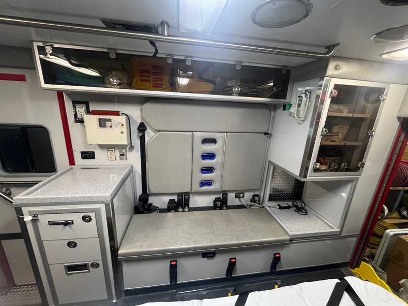 2013 Horton International Type I Ambulance — photo 7