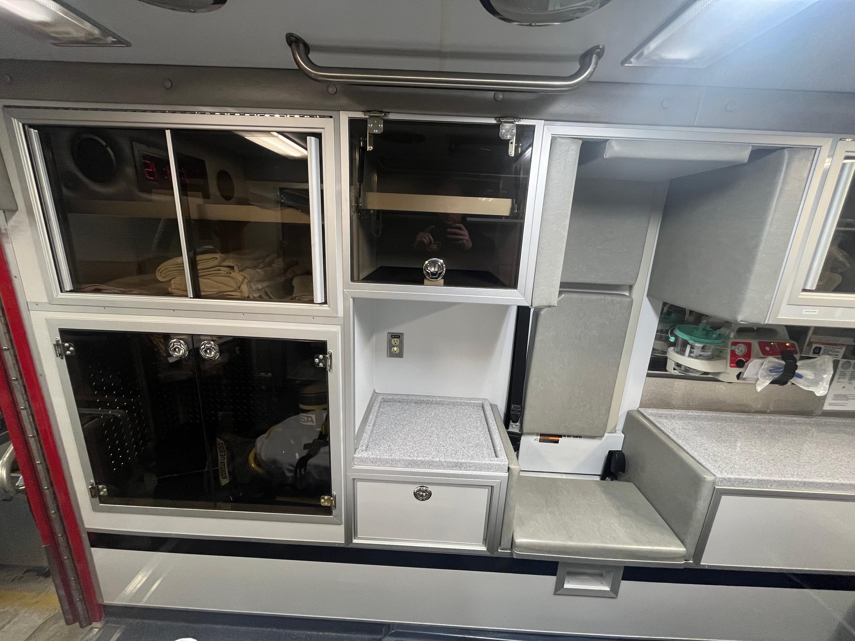 2013 Horton International Type I Ambulance - image 6