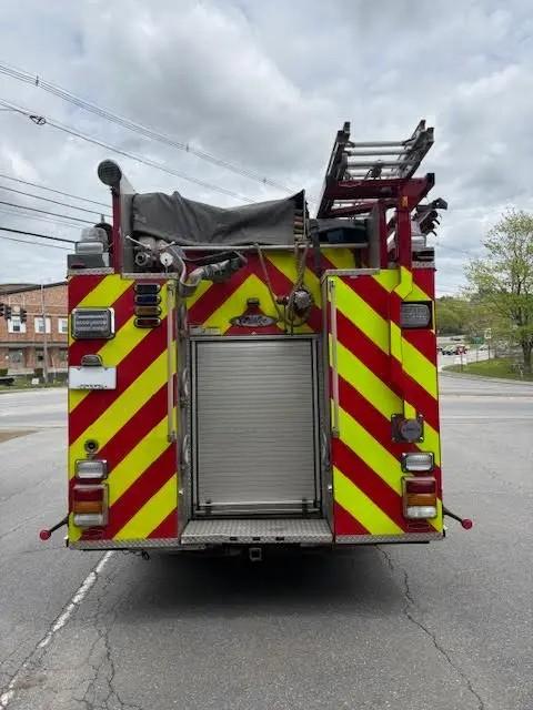 2014 Pierce Saber Pumper - image 14