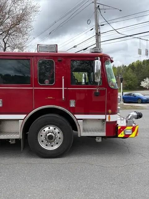 2014 Pierce Saber Pumper - image 10