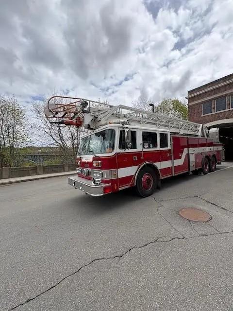 1991 Pierce 100' Aerial - image 19