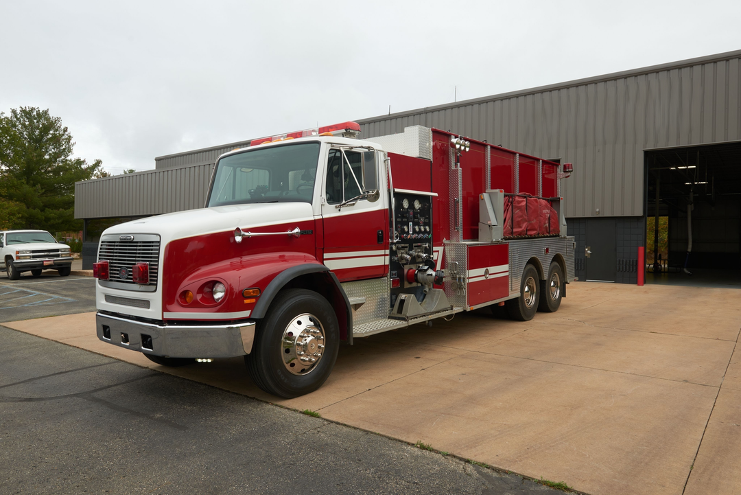 2001 Wolverine Freightliner Pumper Tanker