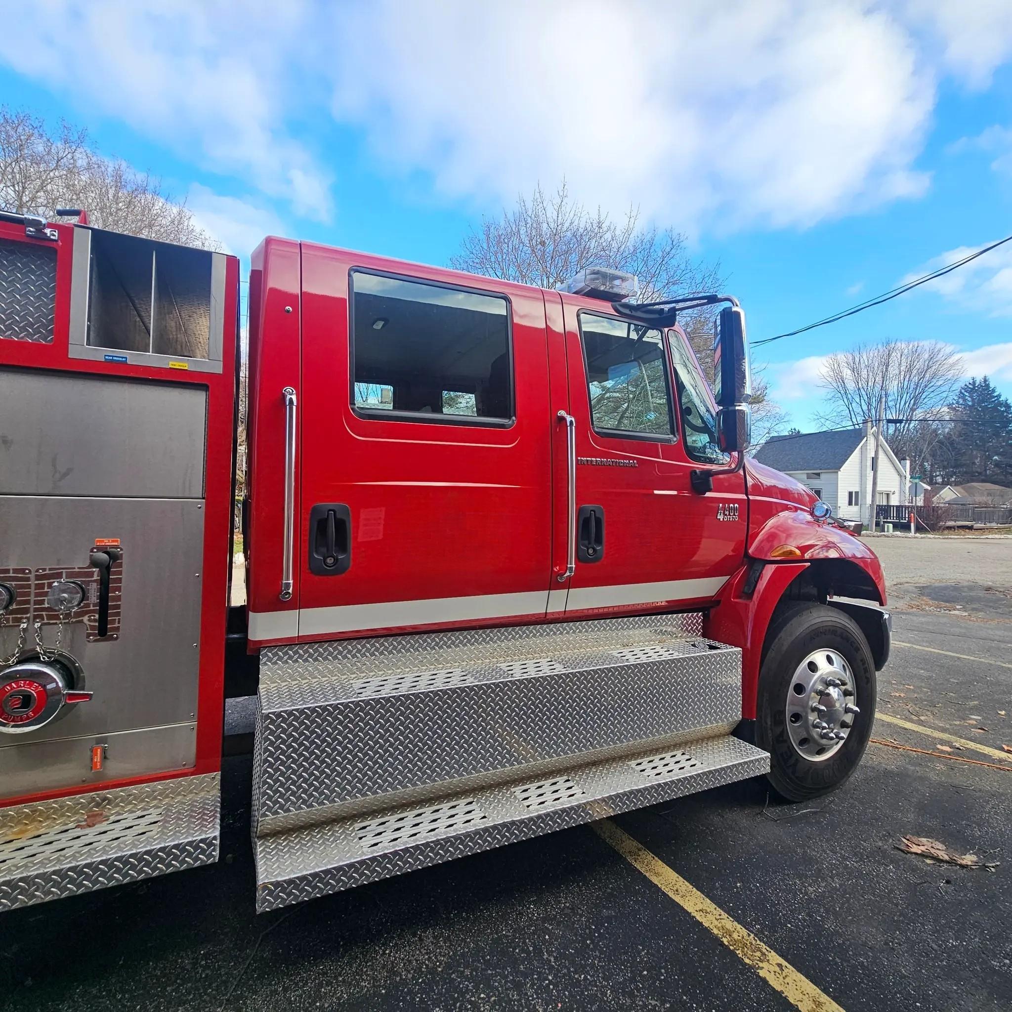 2005 Darley International Pumper - image 3