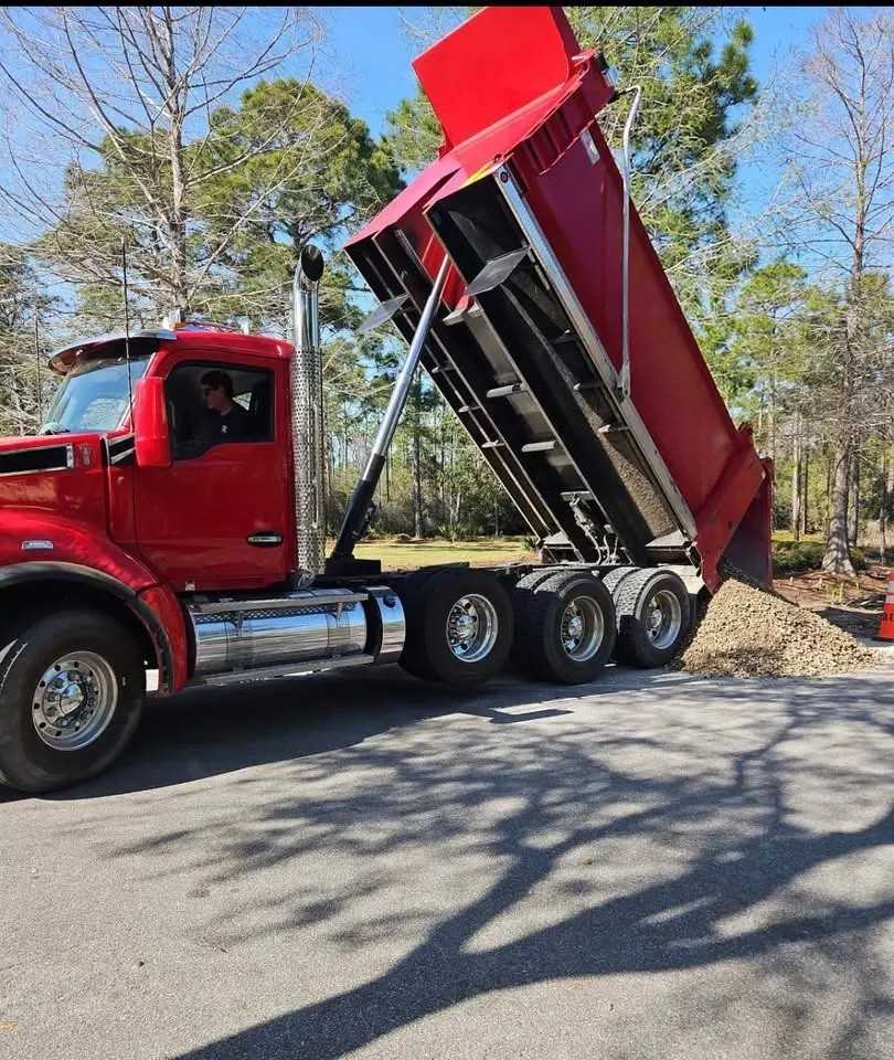 2025 Kenworth T880 Dump Truck