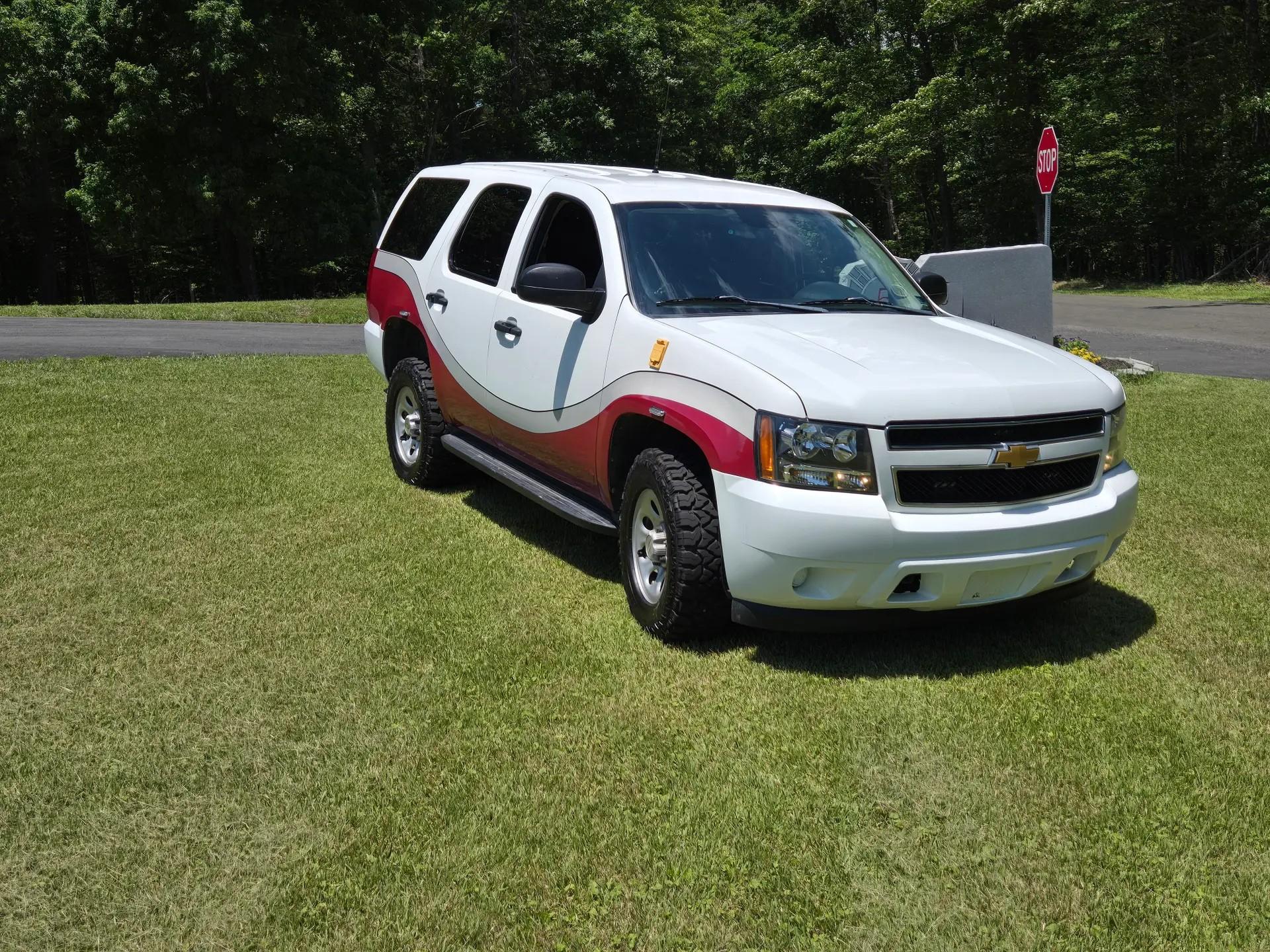 2008 Chevrolet Tahoe 4x4 Command Unit - image 4