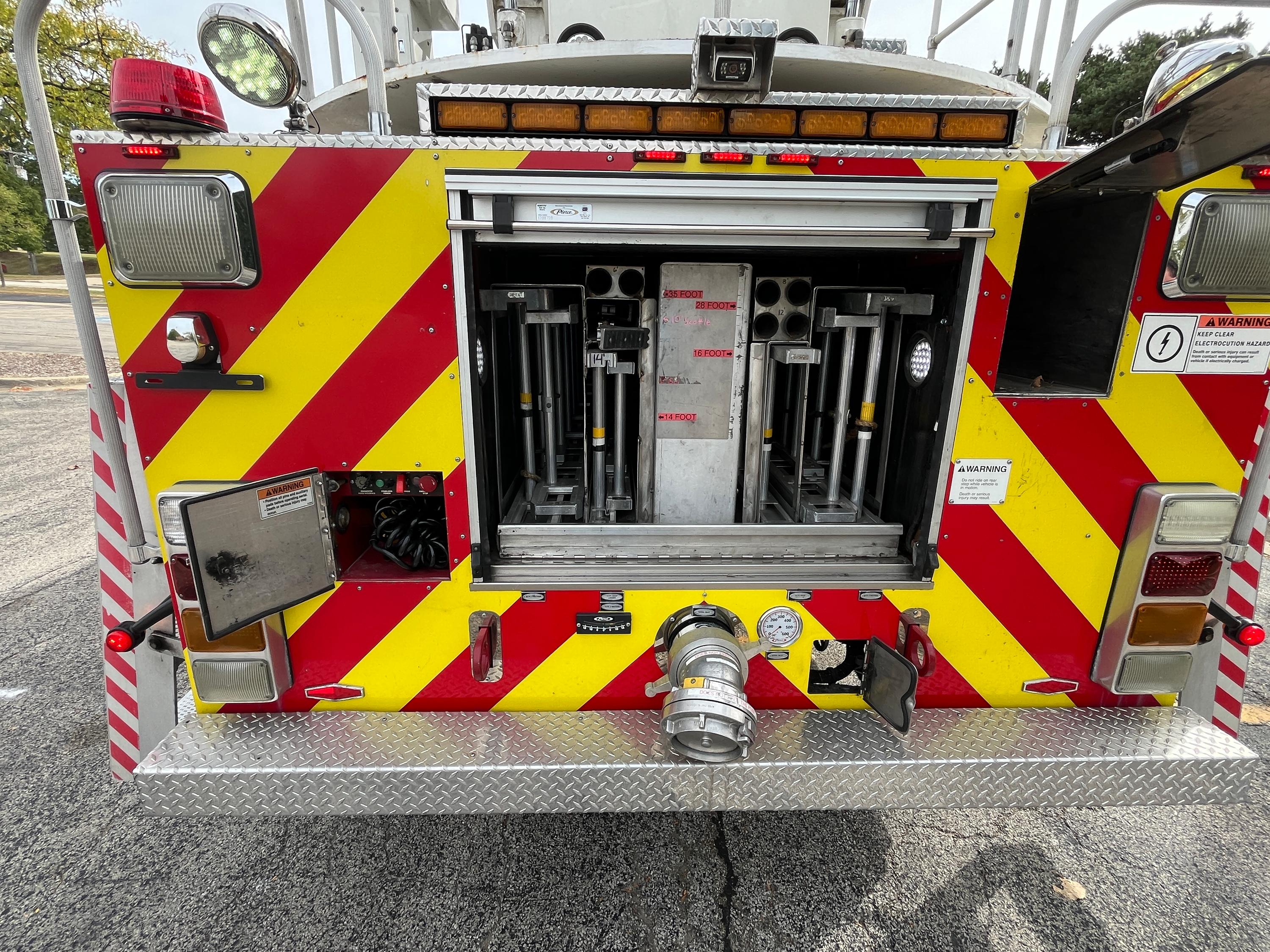 2009 Pierce Velocity 100' Quint - image 172
