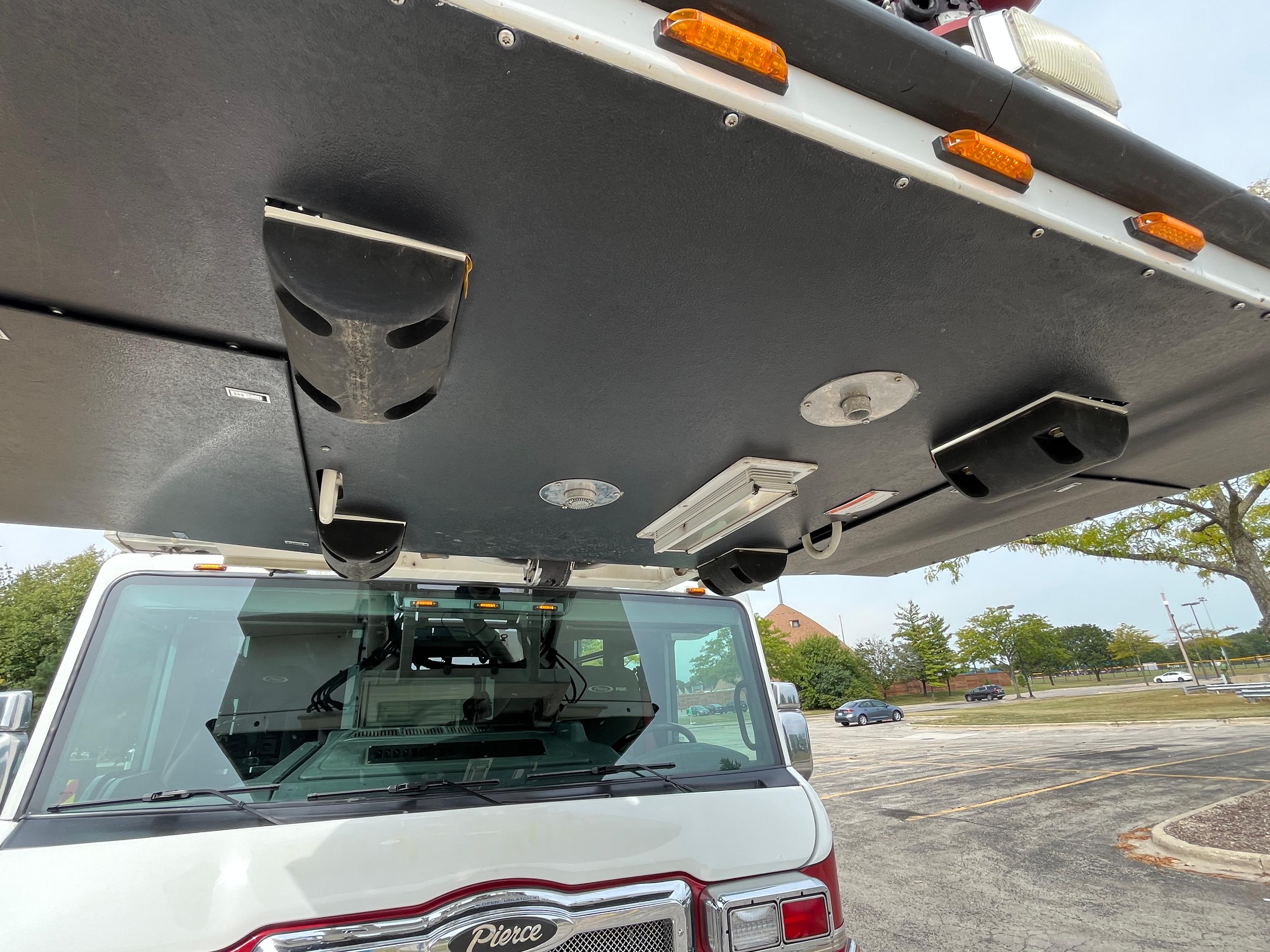 2009 Pierce Velocity 100' Quint - image 54