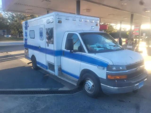 2010 Chevy Express 4500 