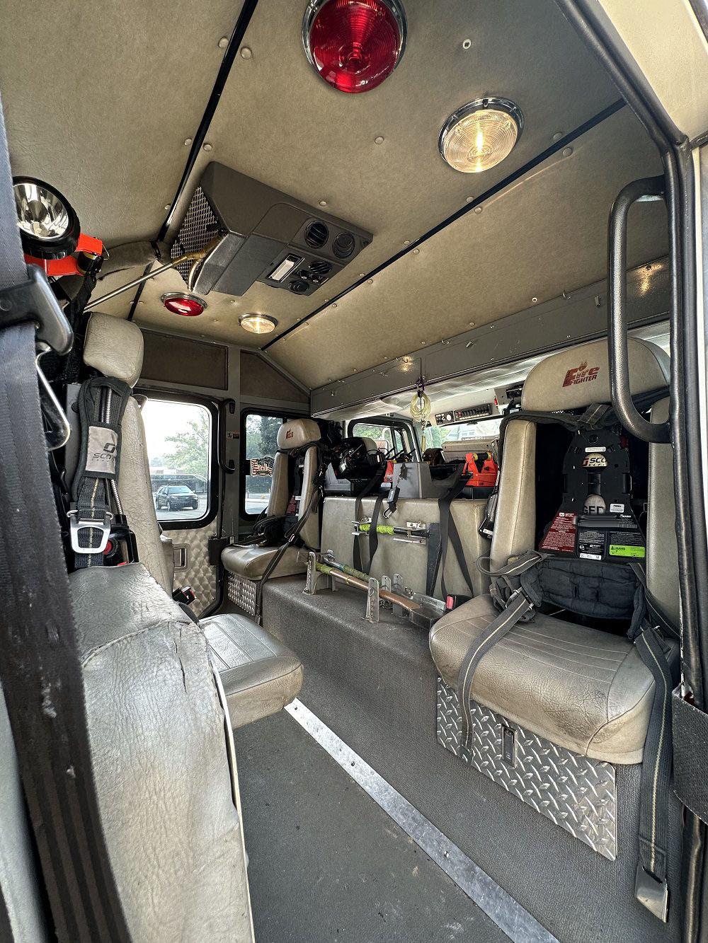 1997 Simon Duplex 93′ LTI Mid Mount Platform - image 9
