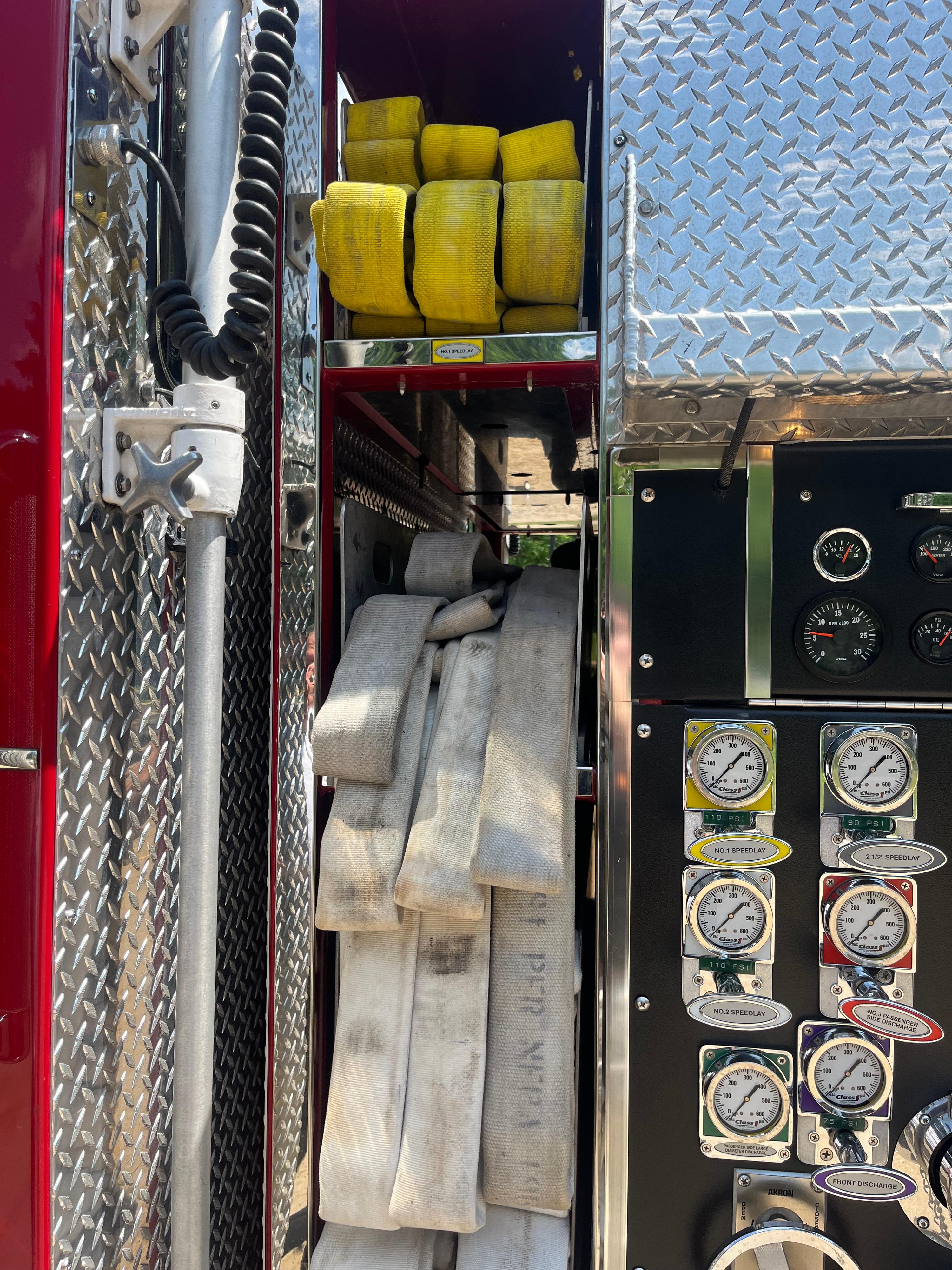 2001 Pierce Saber Engine - image 11