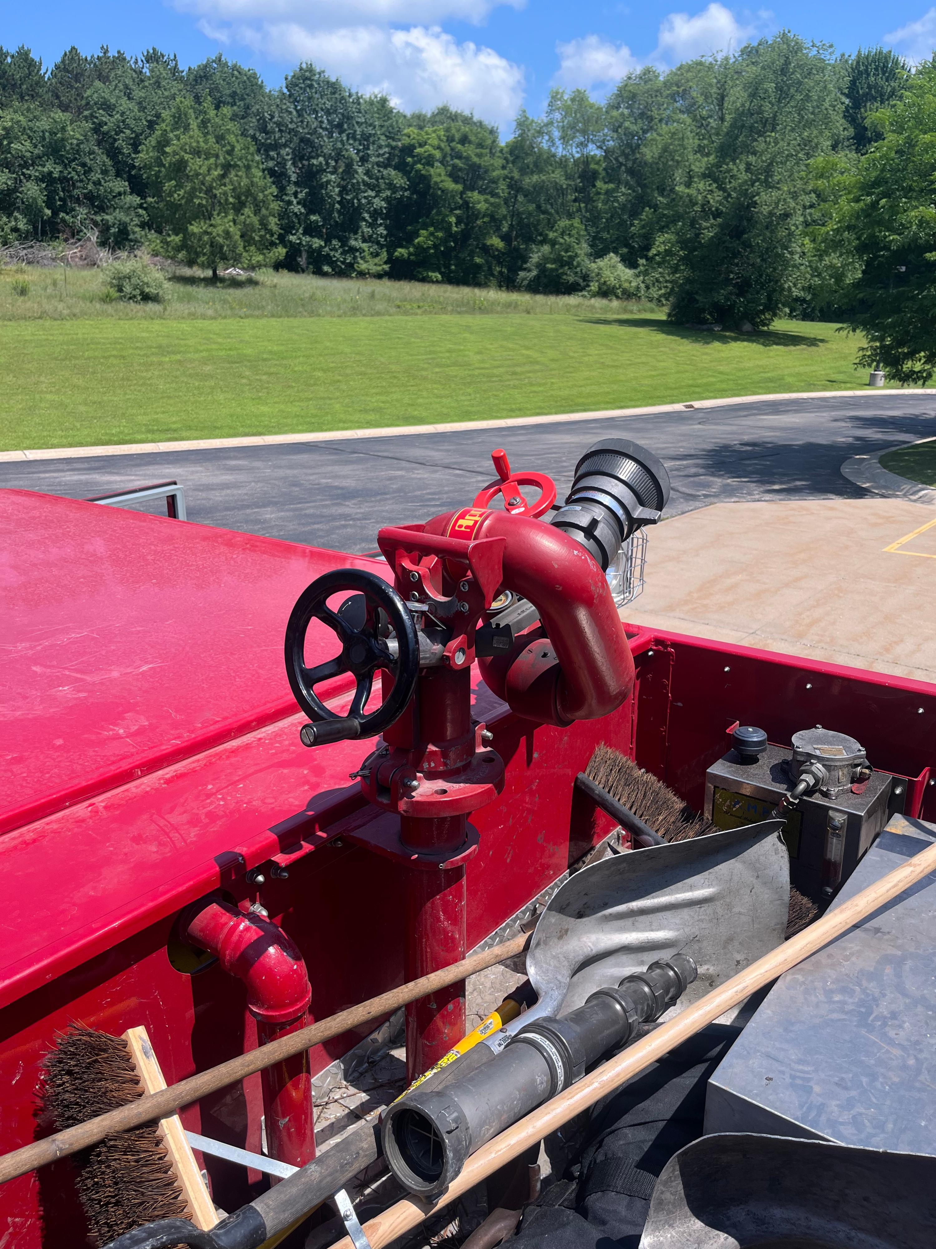 2001 Pierce Saber Engine - image 15