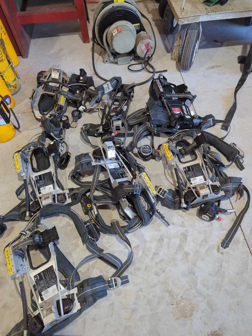 Fire Department Equipment Lot – SCBA, Turnout Gear, Hose & Suction Lines — photo 8