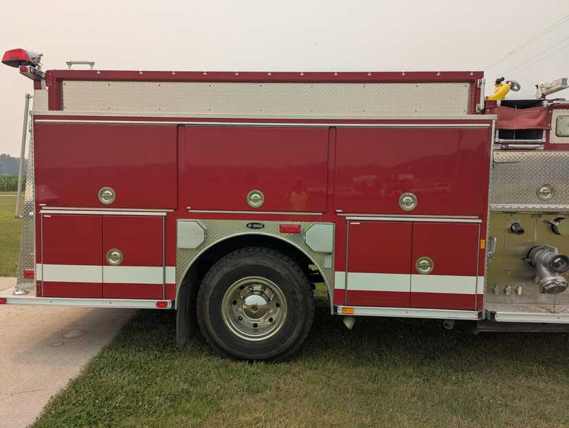 1997 E-One E-max Pumper — photo 8