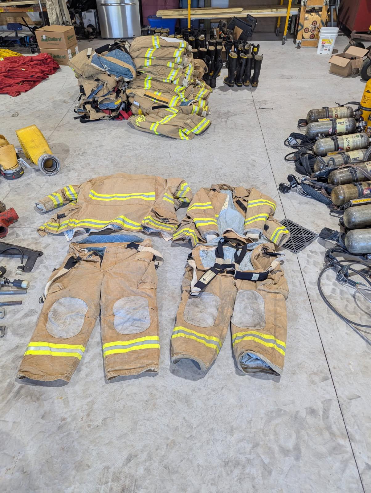 Fire Department Equipment Lot – SCBA, Turnout Gear, Hose & Suction Lines - image 4