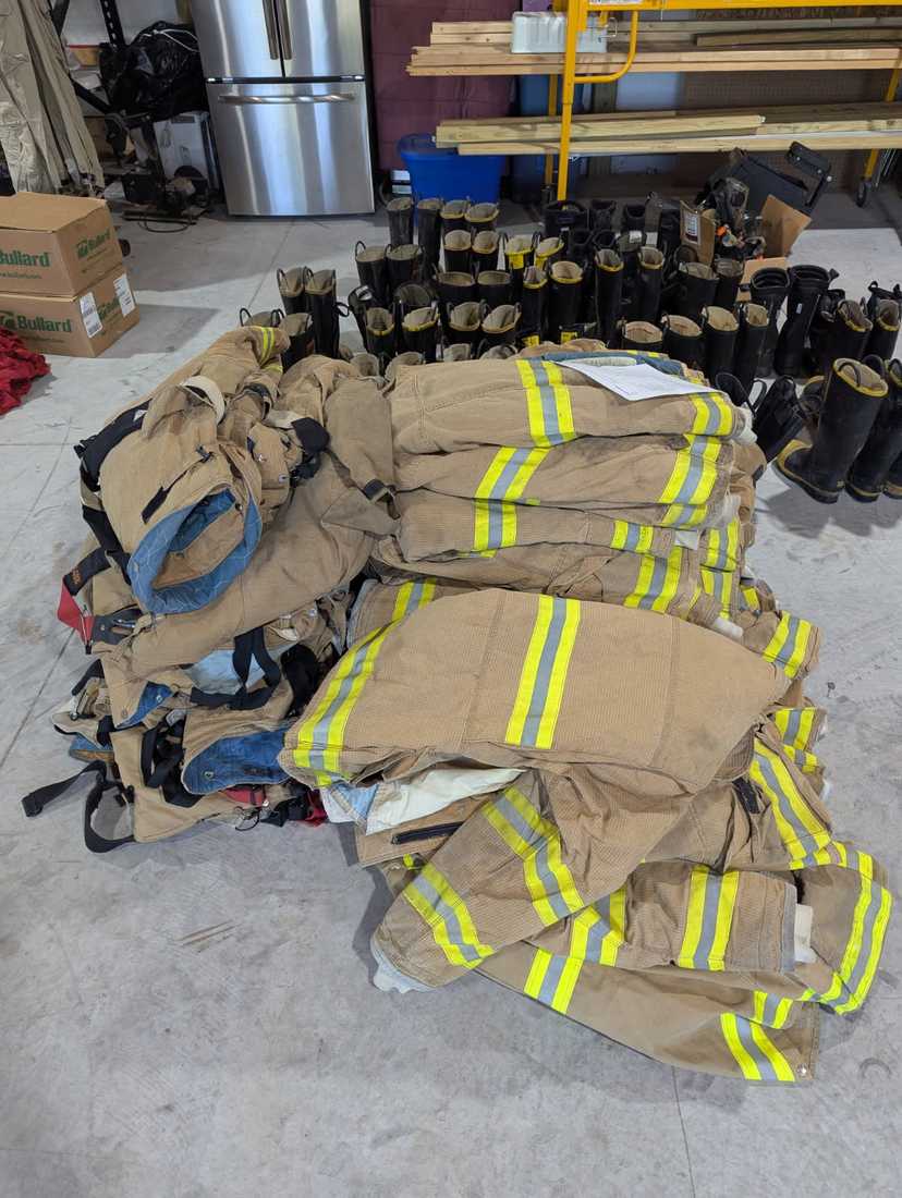 Fire Department Equipment Lot – SCBA, Turnout Gear, Hose & Suction Lines — photo 6