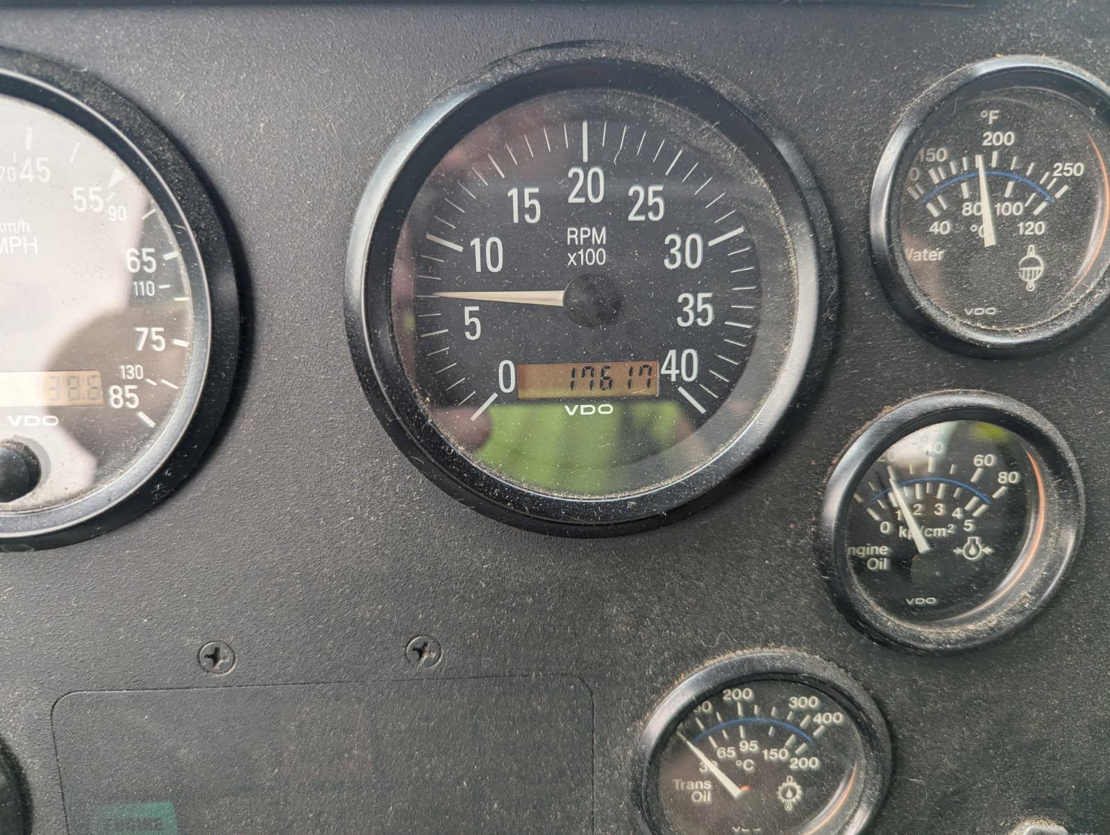 1997 E-One E-max Pumper - image 41