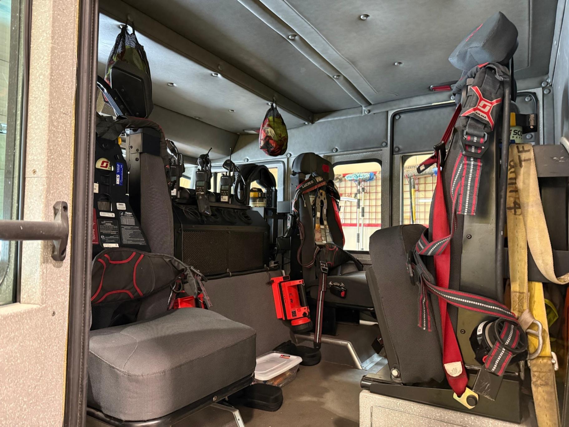 2006 Rosenbauer Spartan Heavy Rescue - image 26