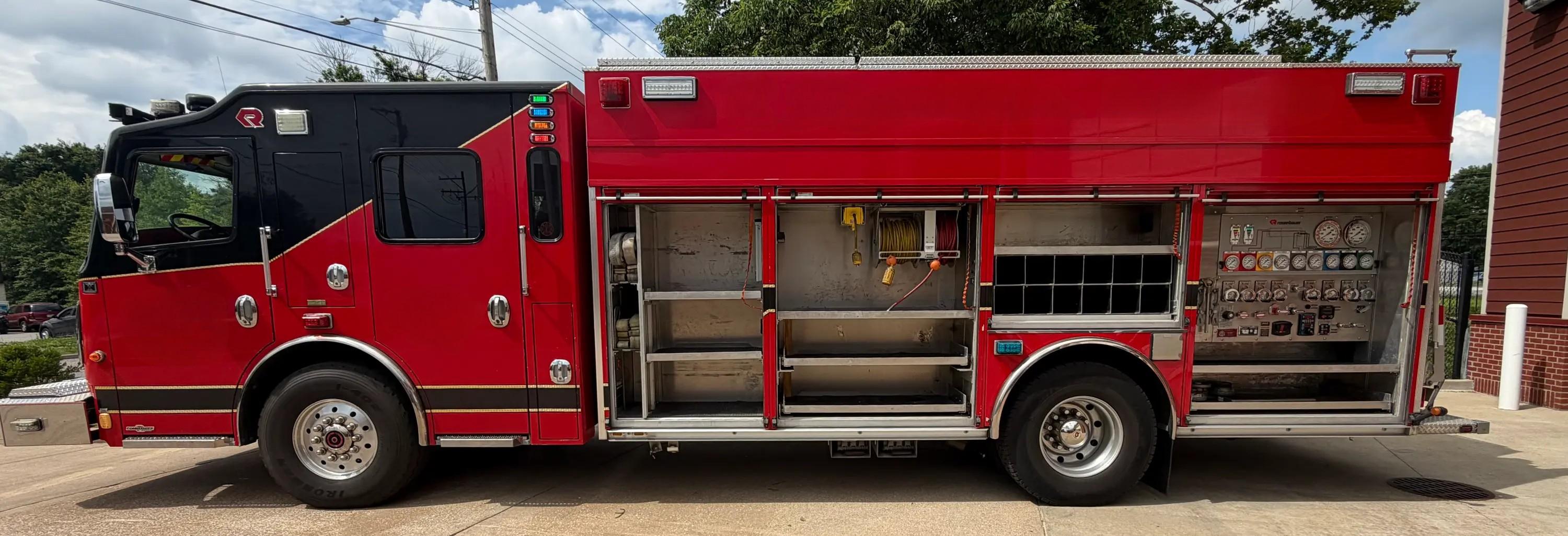 2014 Rosenbauer Pumper - image 6