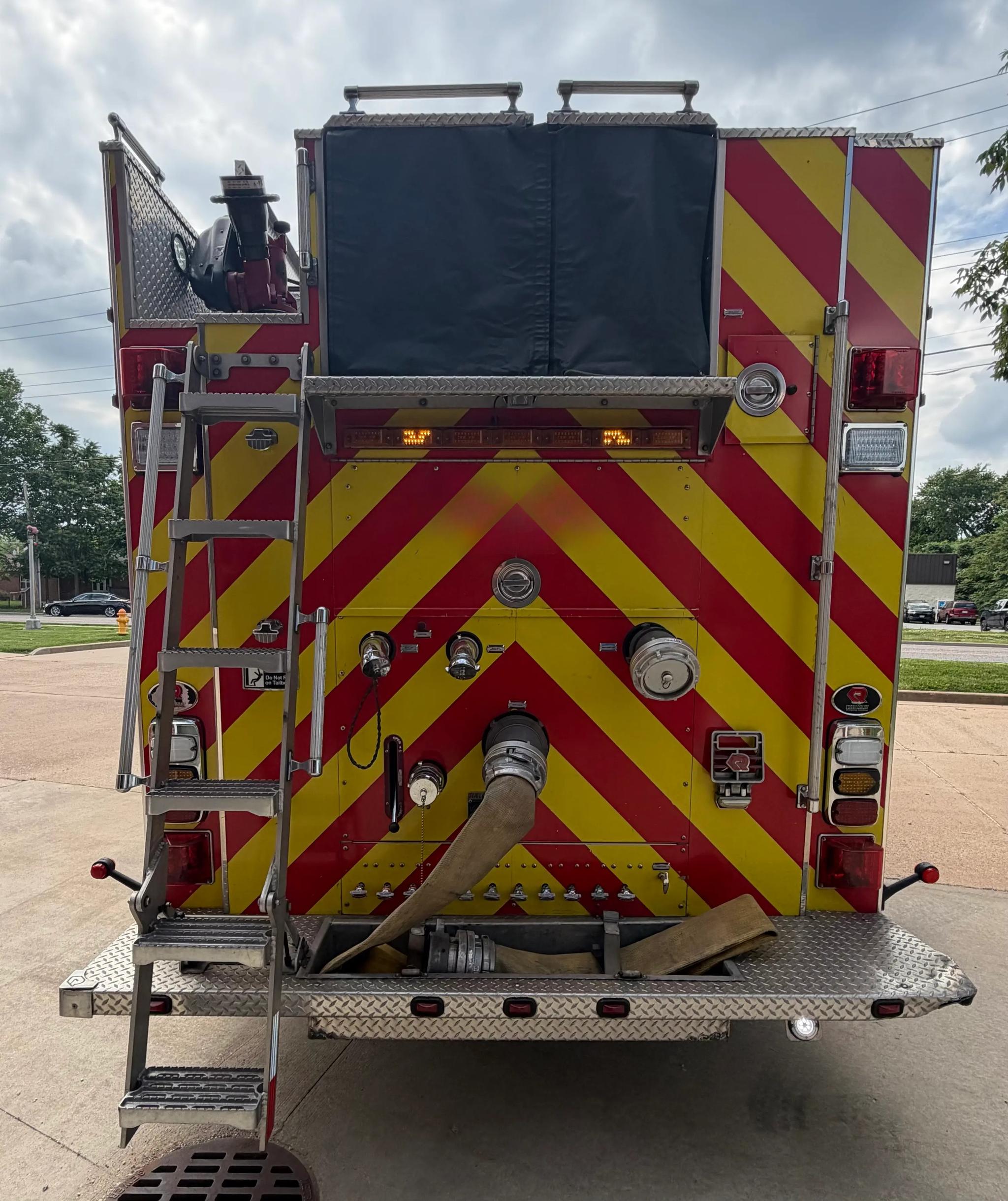 2014 Rosenbauer Pumper - image 4