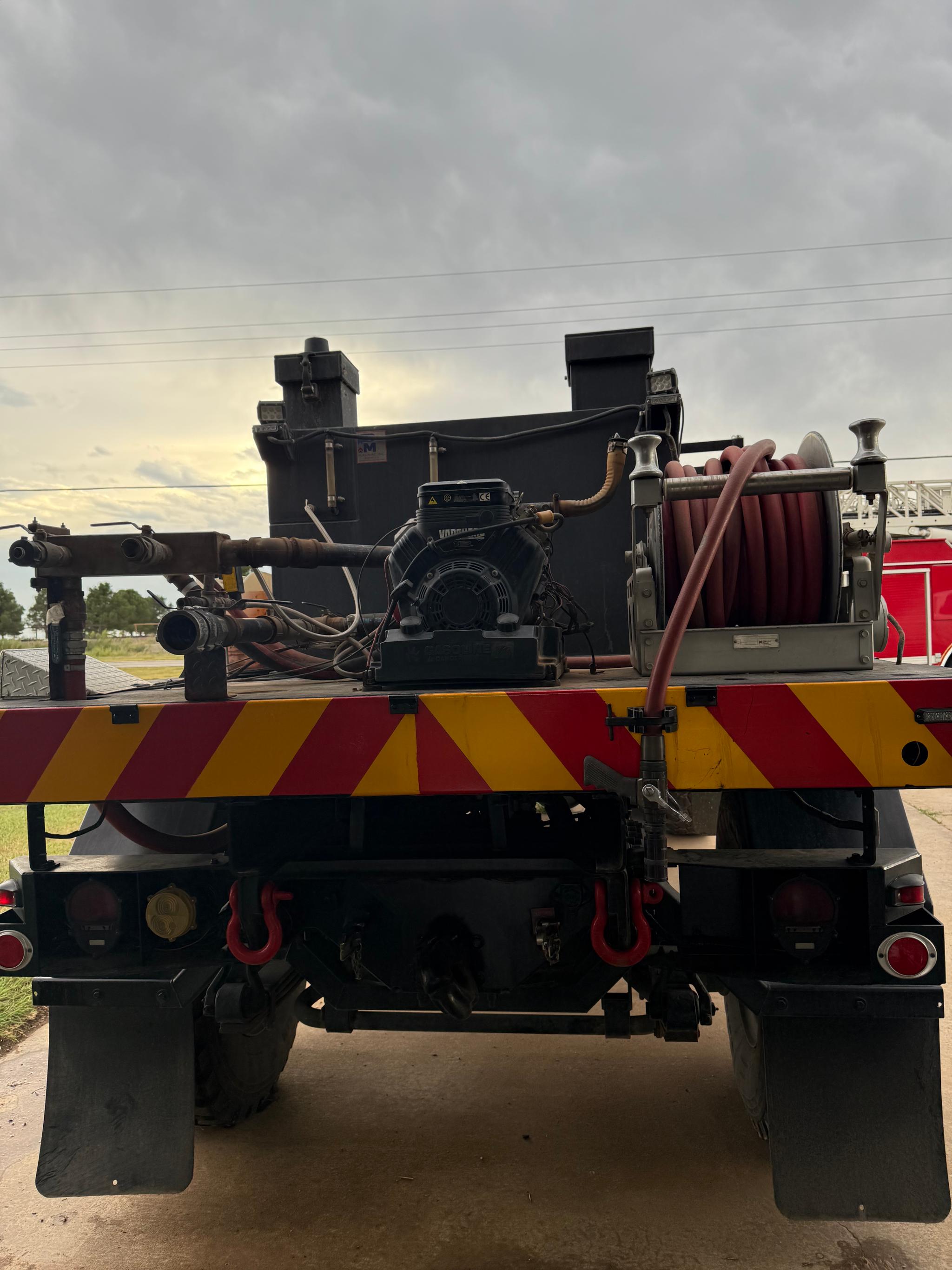 2002 Custom 4x4 Brush Truck - image 4