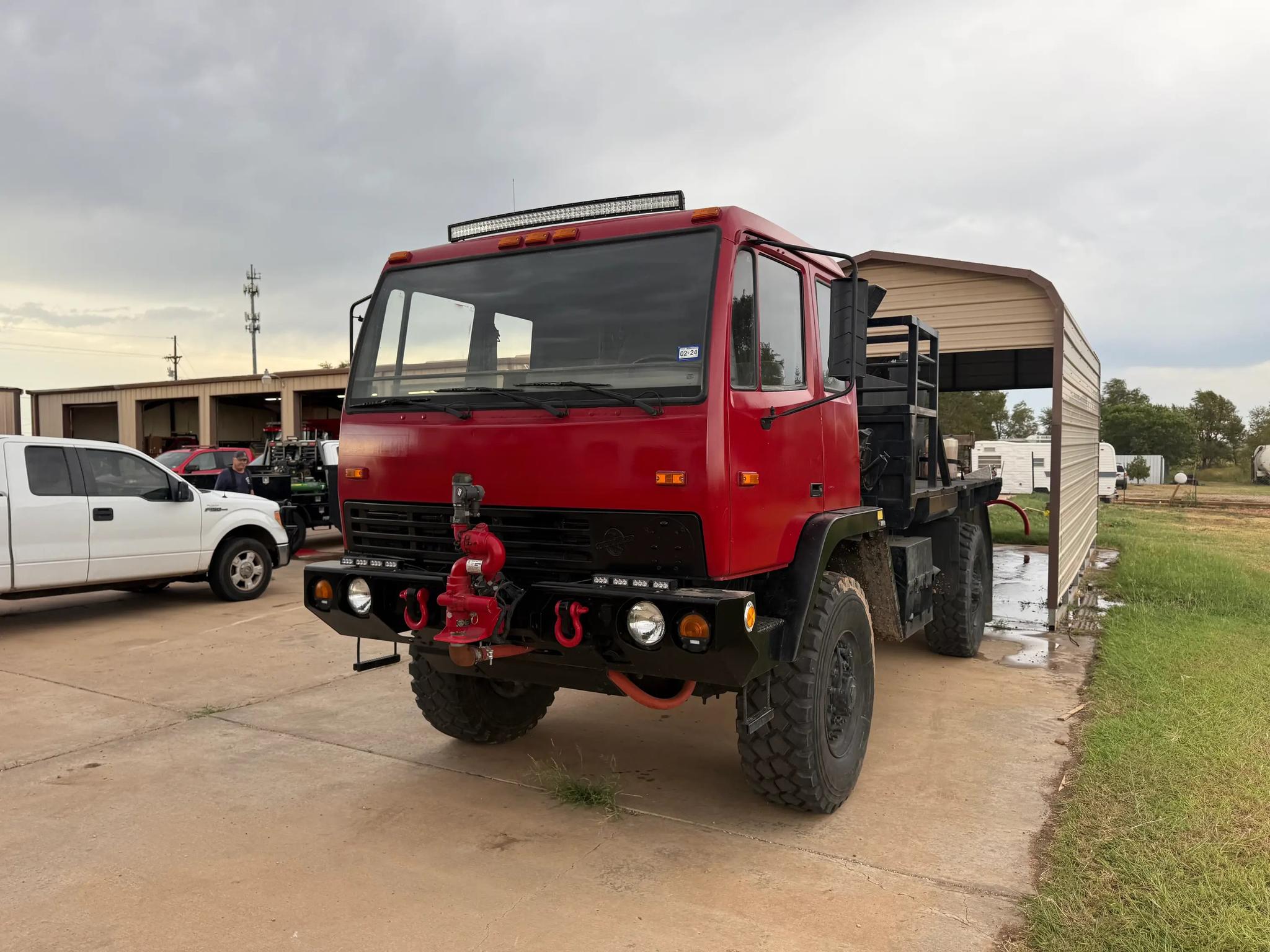 2002 Custom 4x4 Brush Truck - image 1