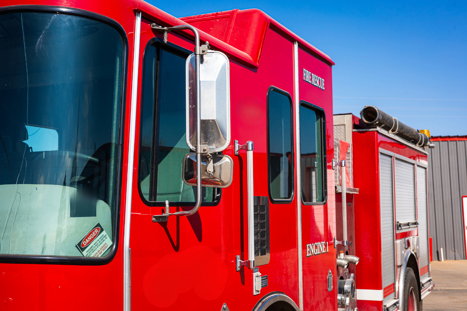 2007 Ferrara Pumper - image 4