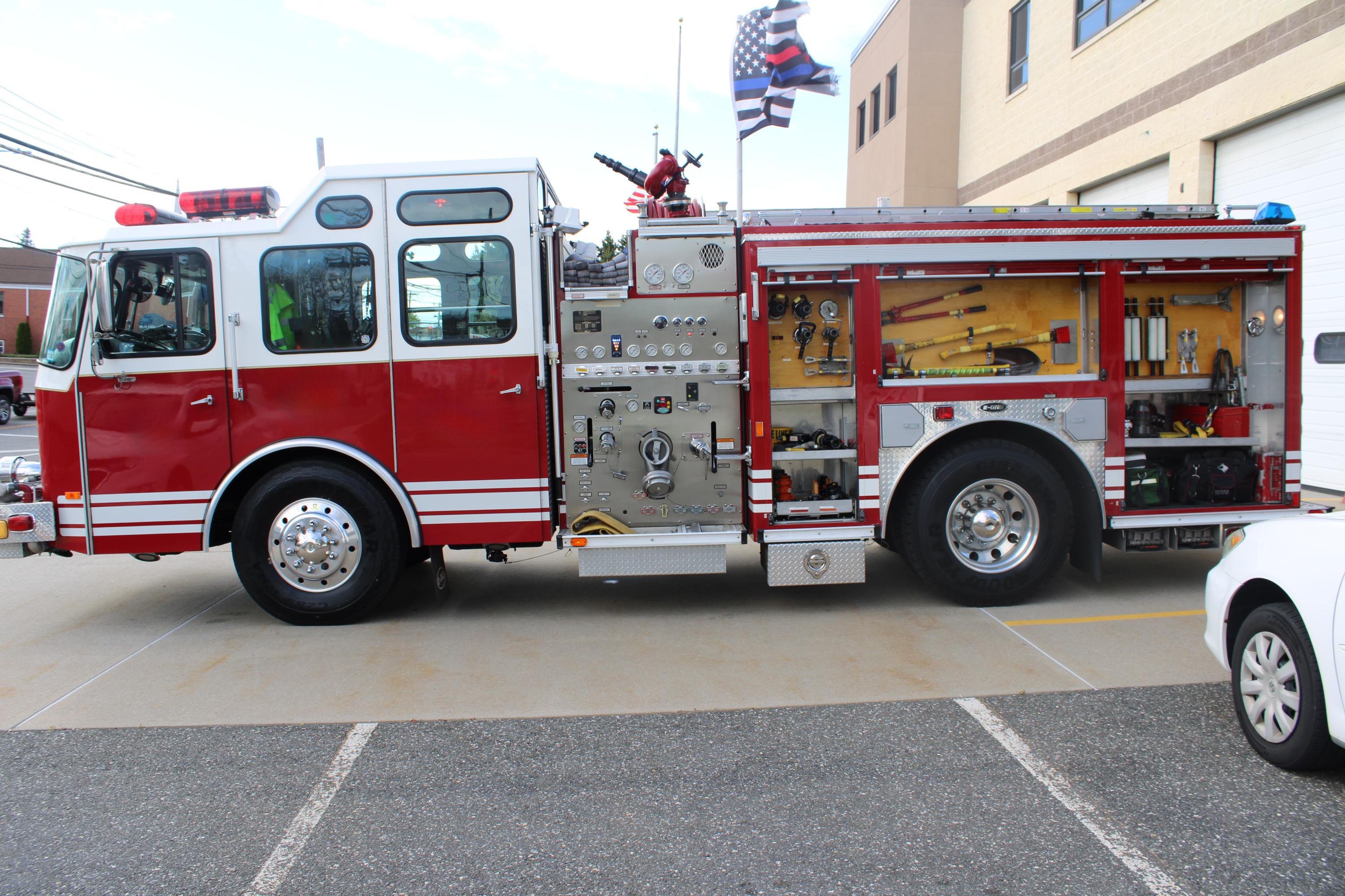 2004 E-One Engine - image 13