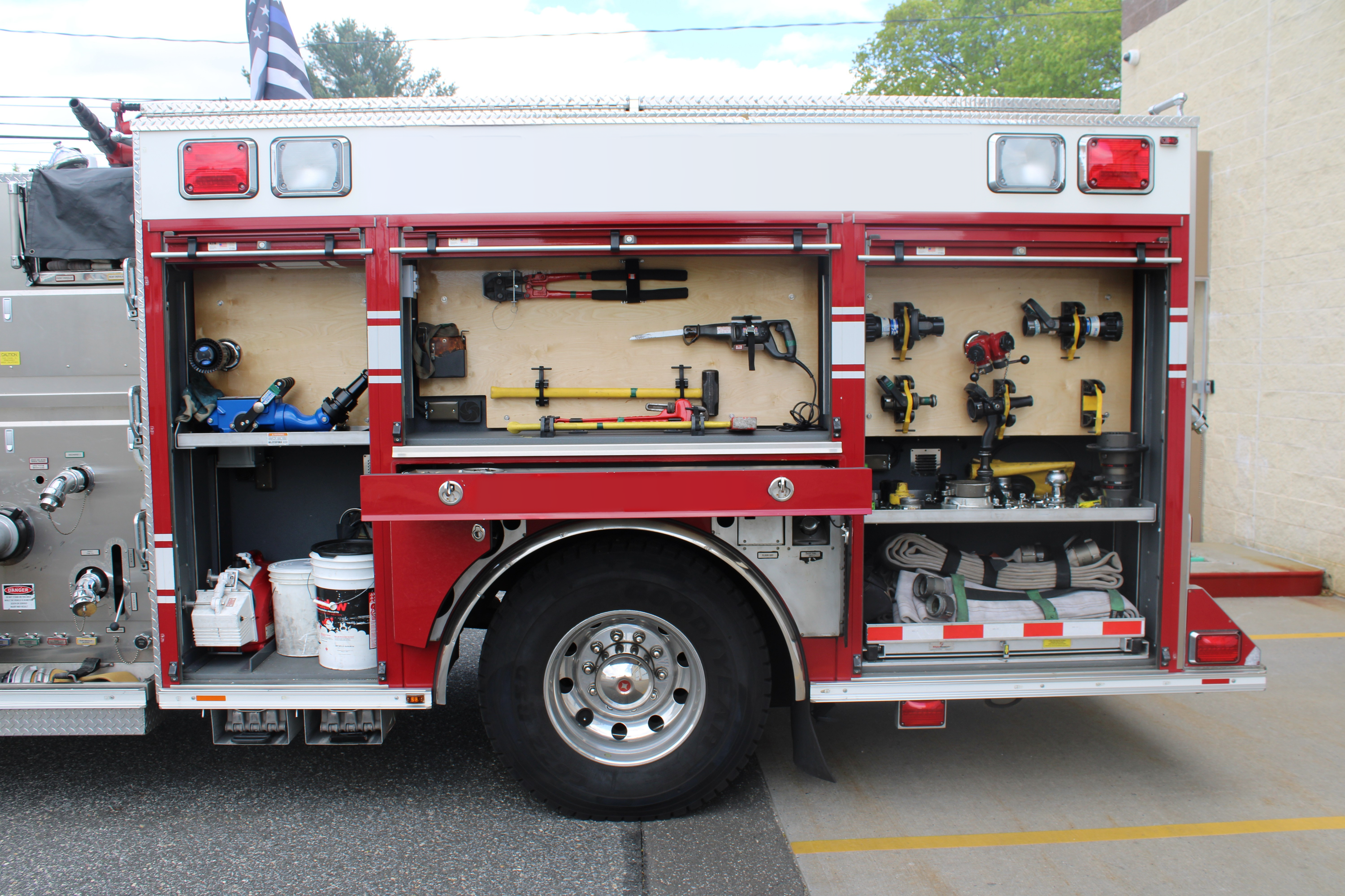 2004 E-One Engine - image 14