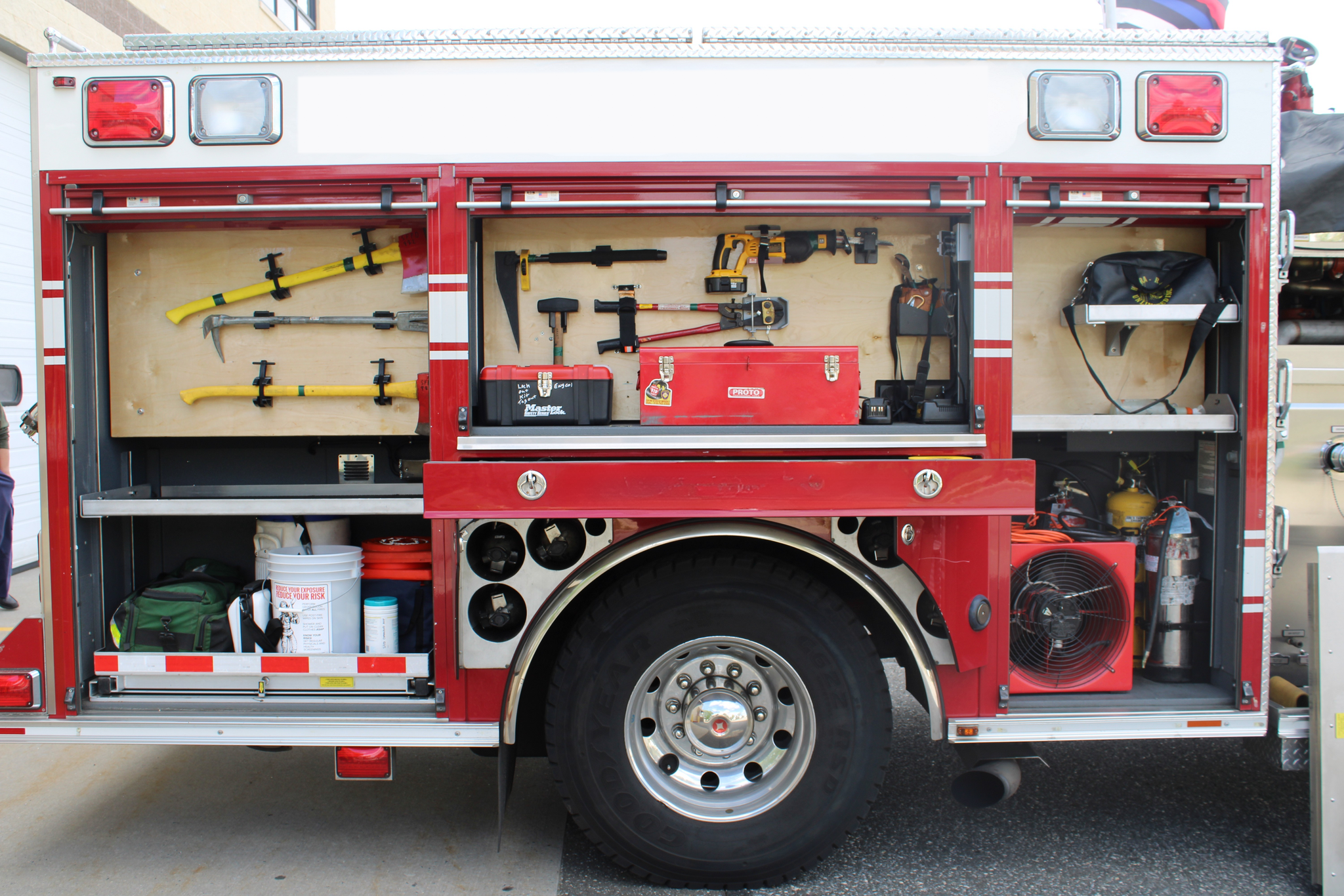 2010 Spartan/Crimson Engine 1500/500 - image 4