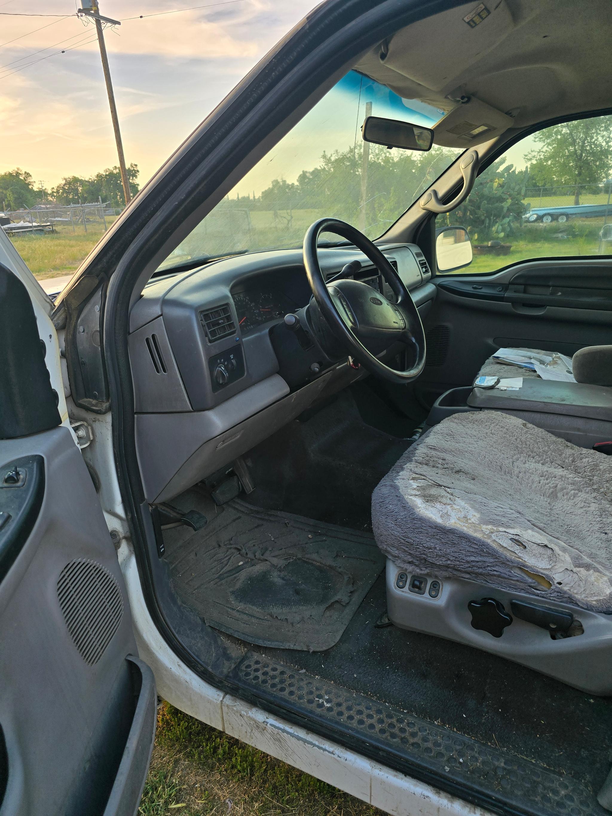 1999 Ford F250 SD SC 7.3 Powerstroke - image 5
