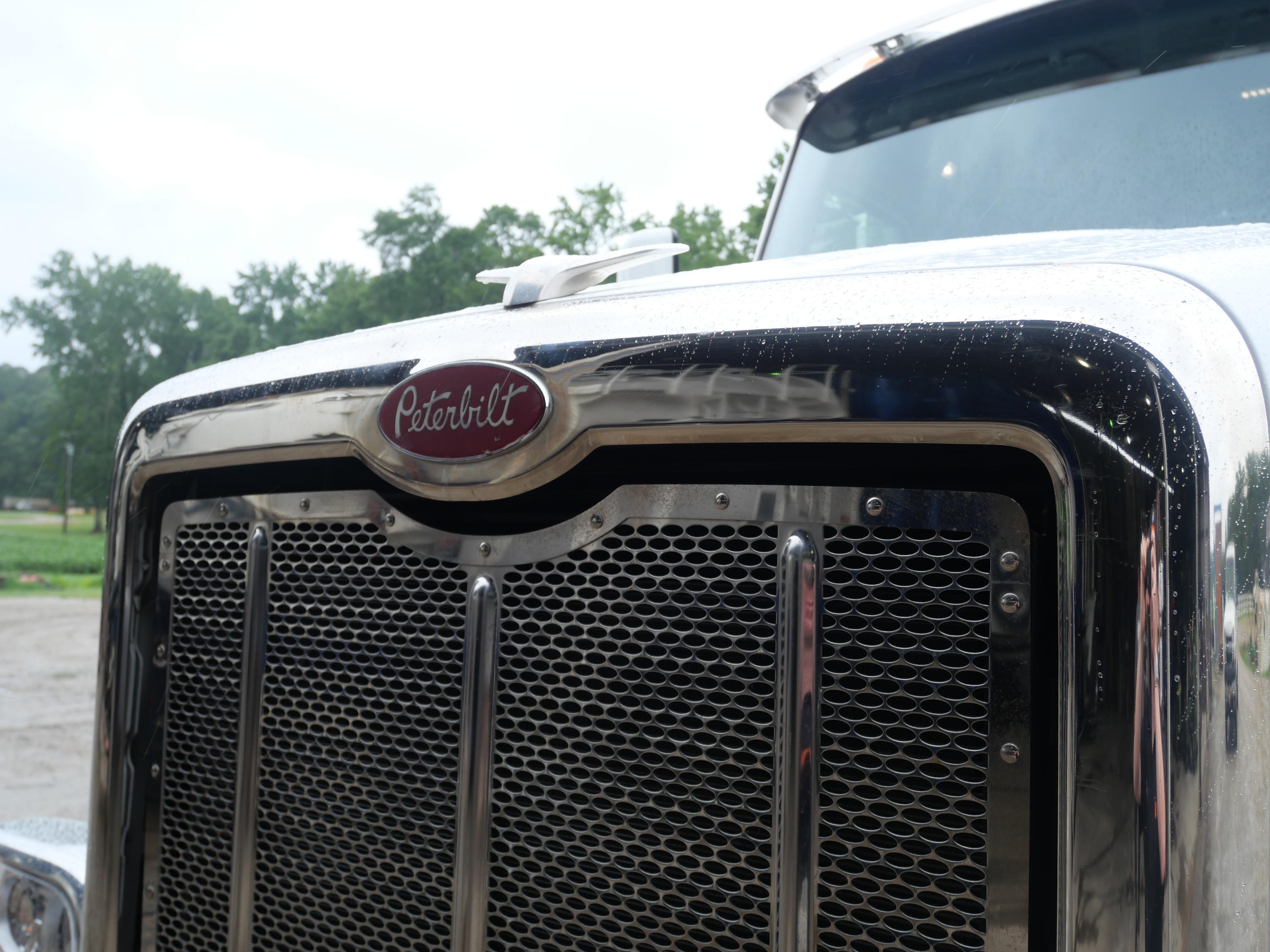 2021 Peterbilt Hydrovac - image 27