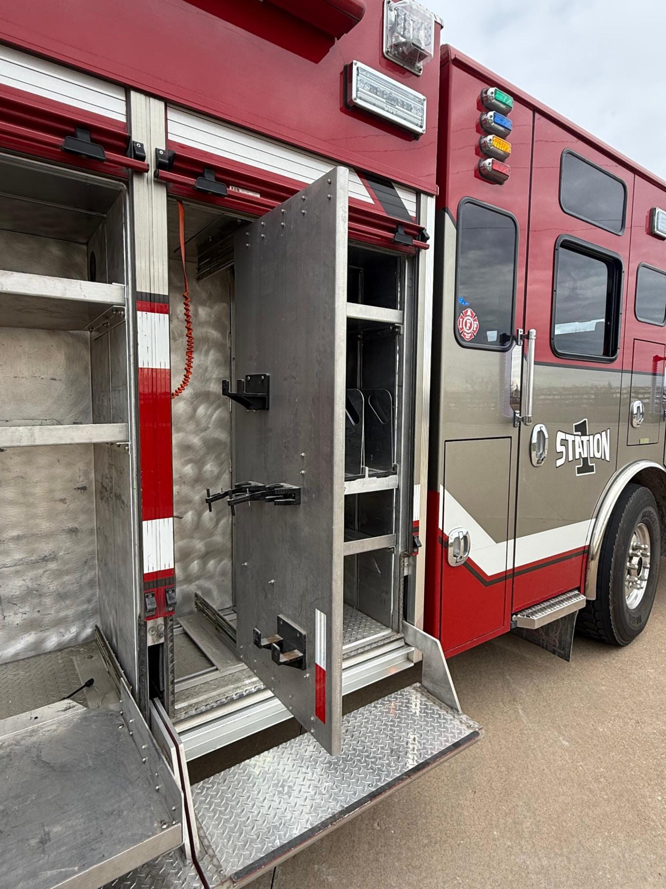 2018 Rosenbauer Commander Rescue Pumper - image 84