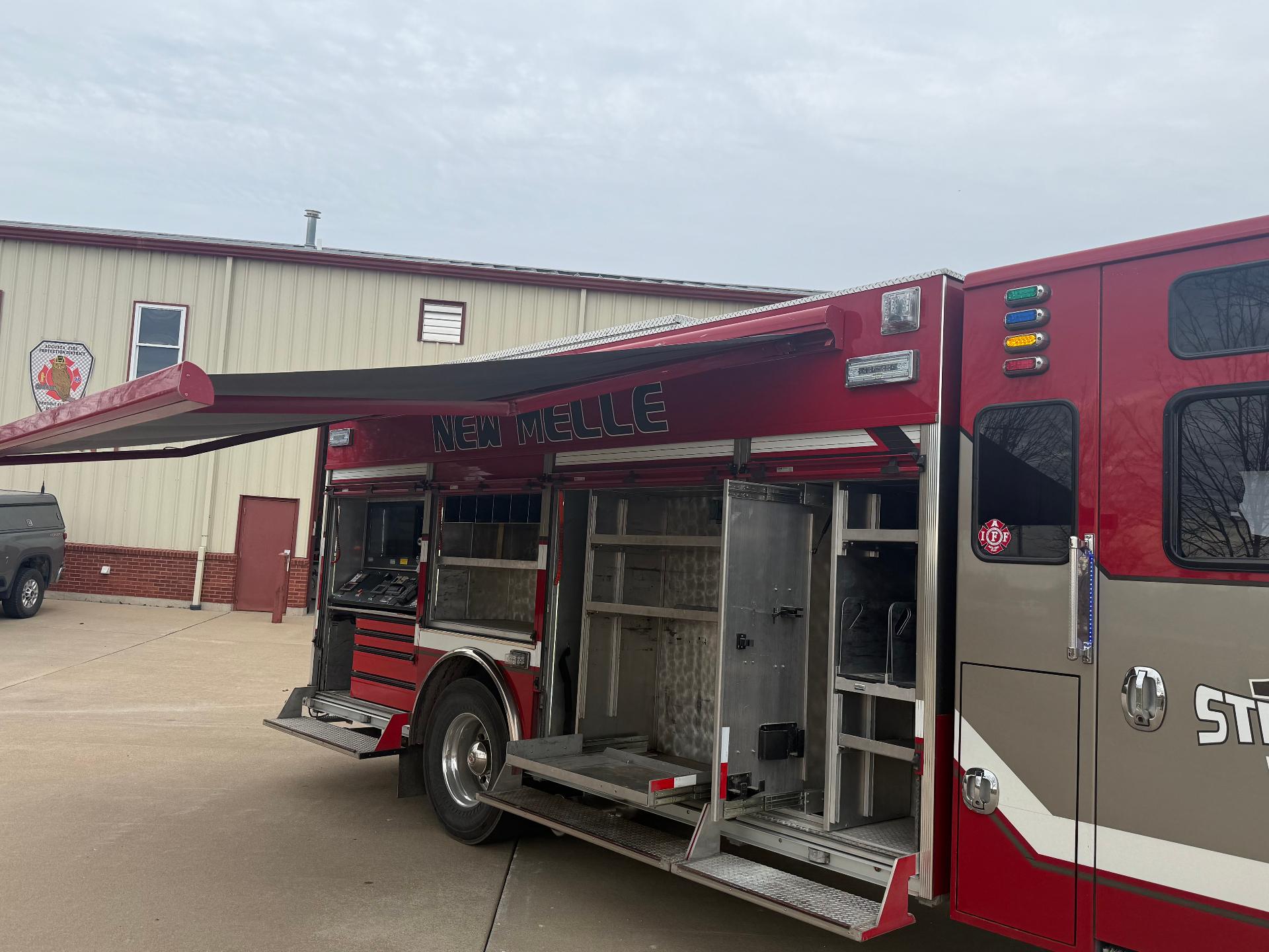 2018 Rosenbauer Commander Rescue Pumper - image 87