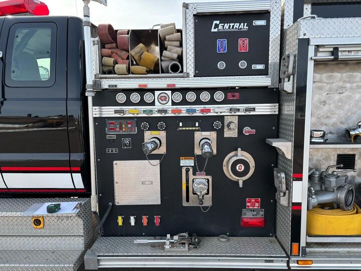 2004 Central States Rescue Pumper - image 3
