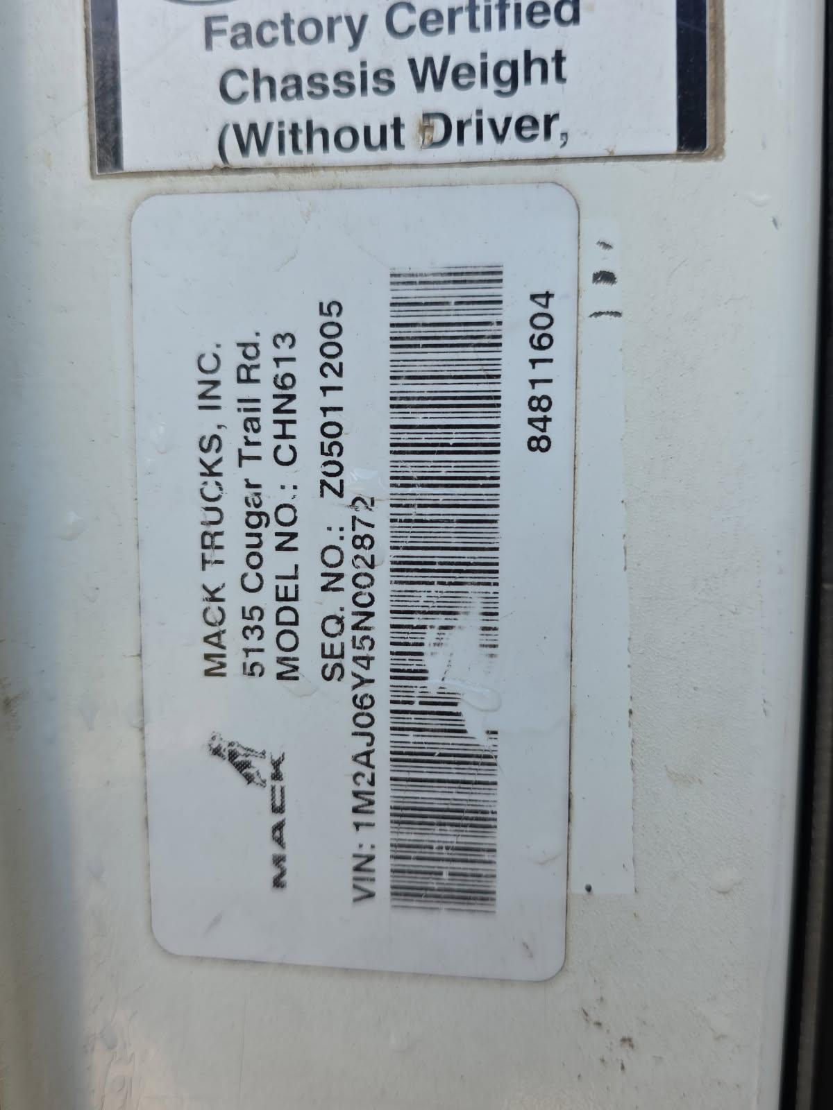 2005 Mack CHN613 Dump Truck - image 8