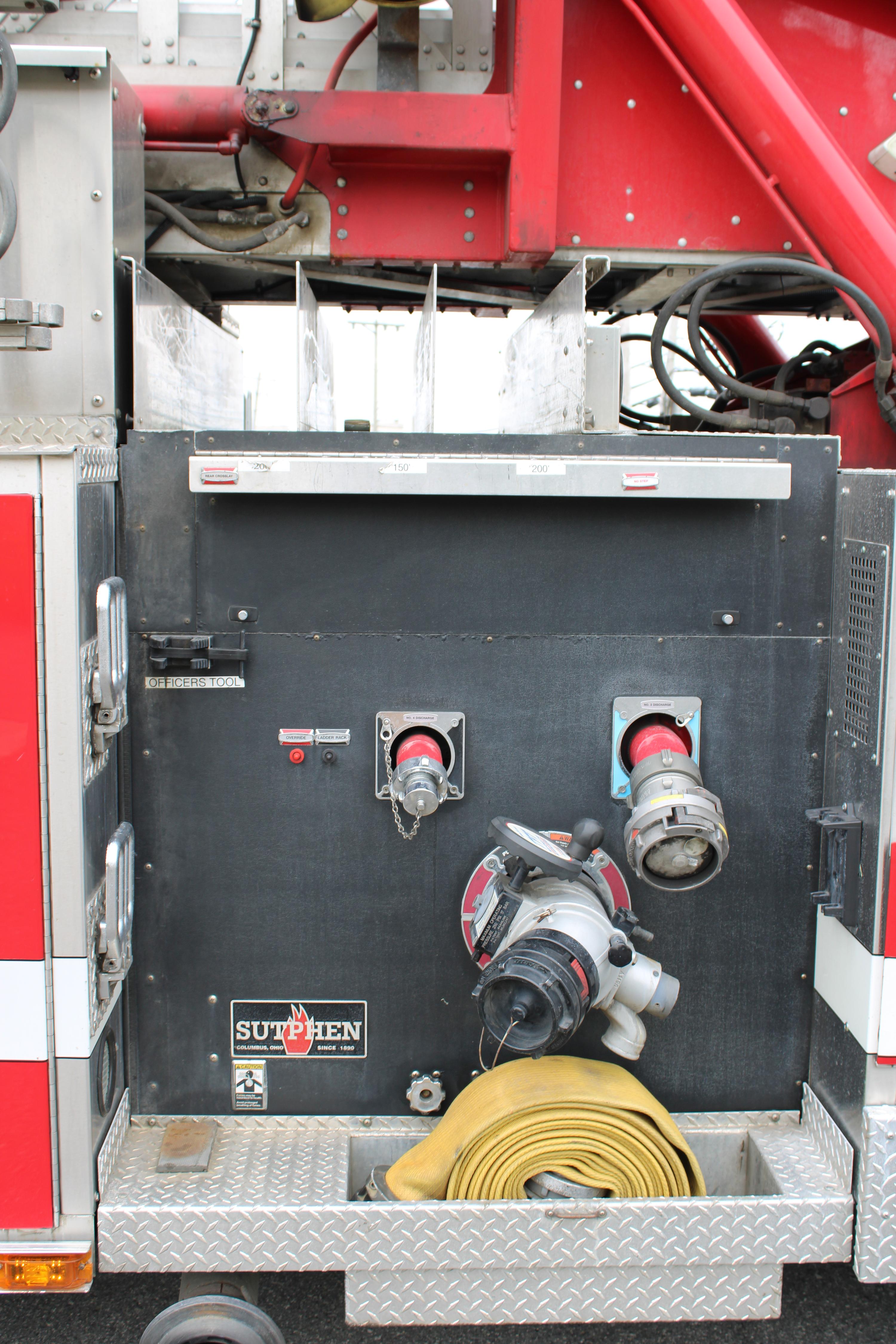 2009 Sutphen SL75 Quint - image 6