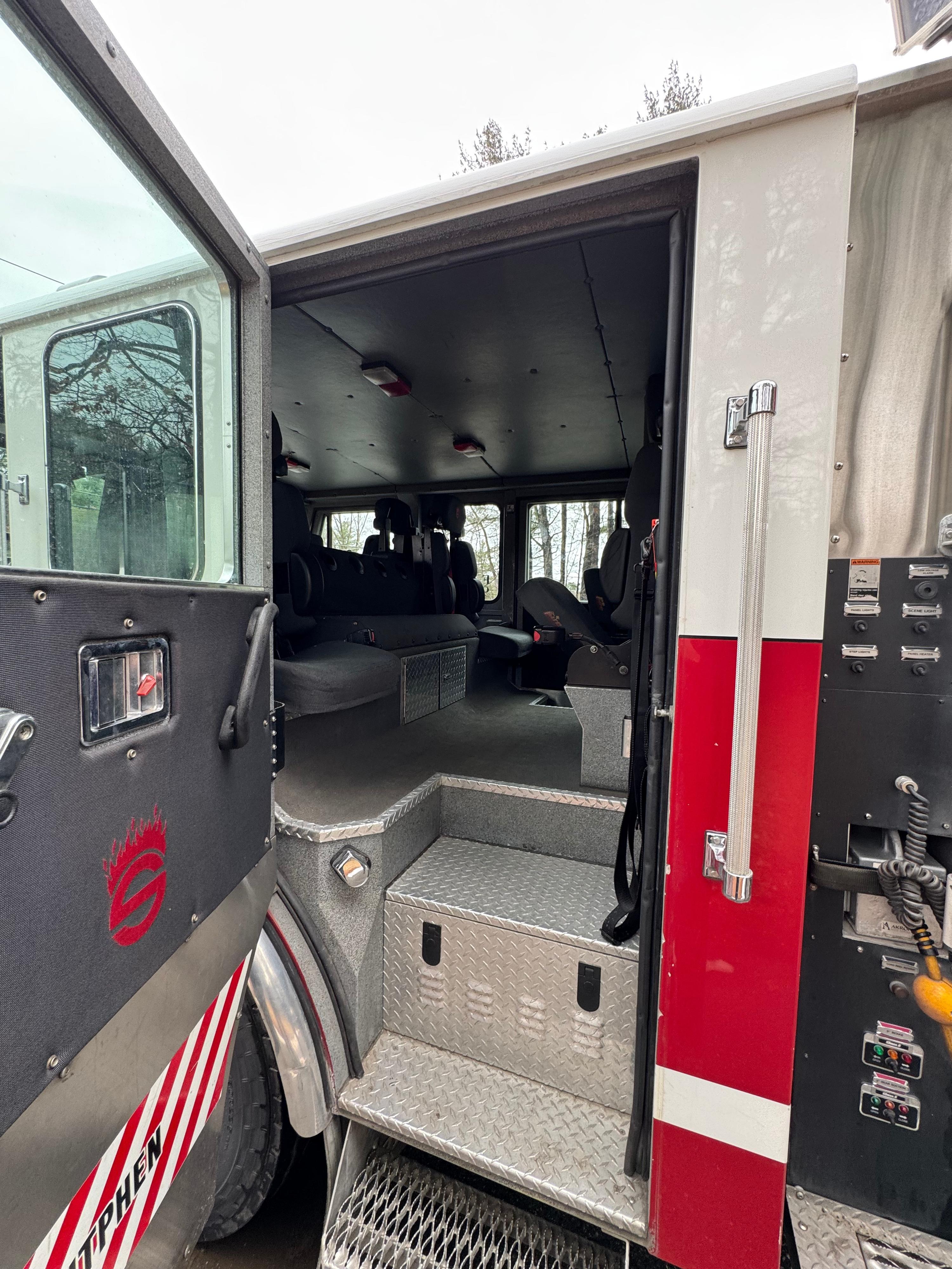 2007 Sutphen Rescue/Pumper - image 13