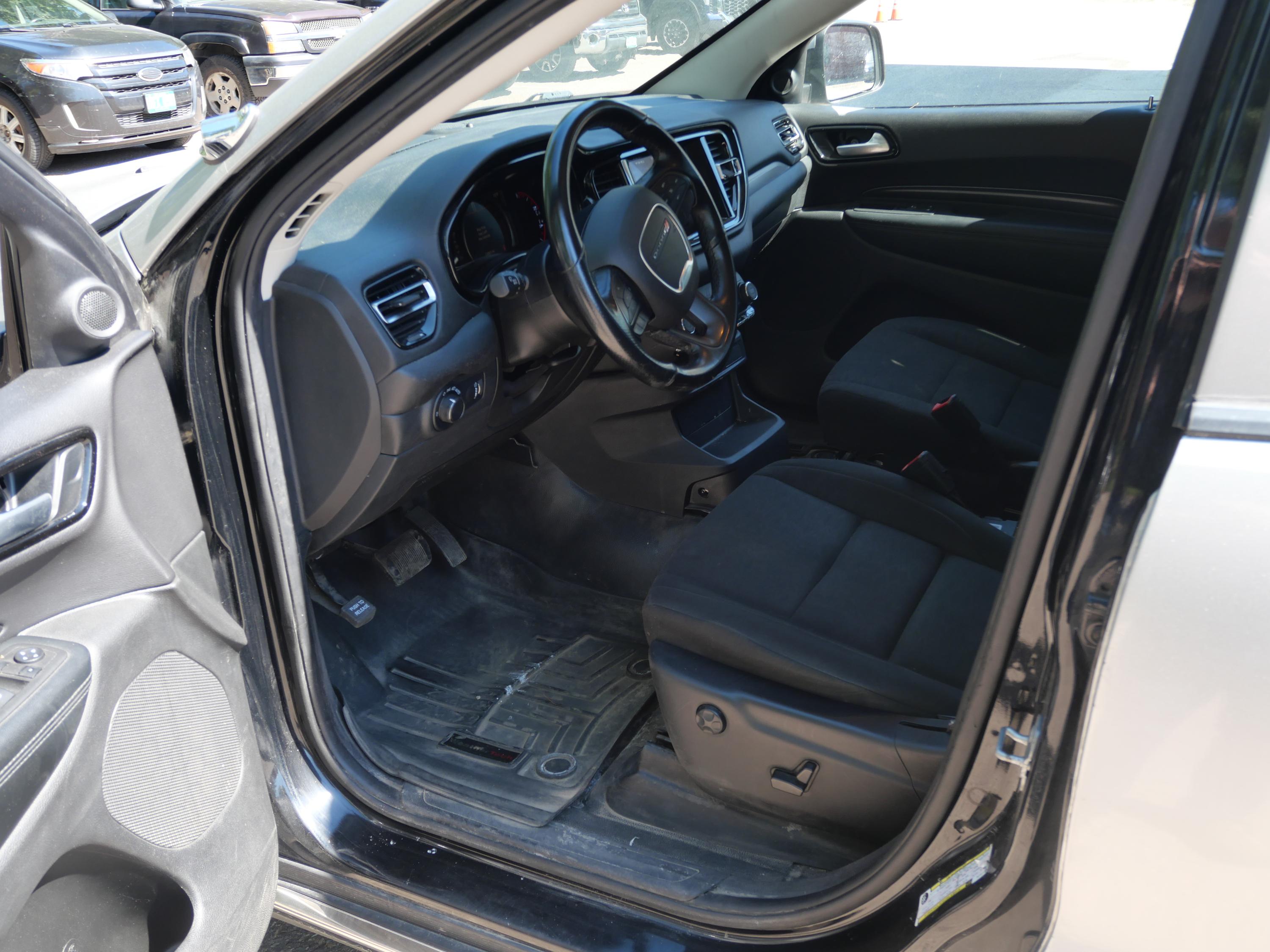 2022 Dodge Durango AWD - image 14