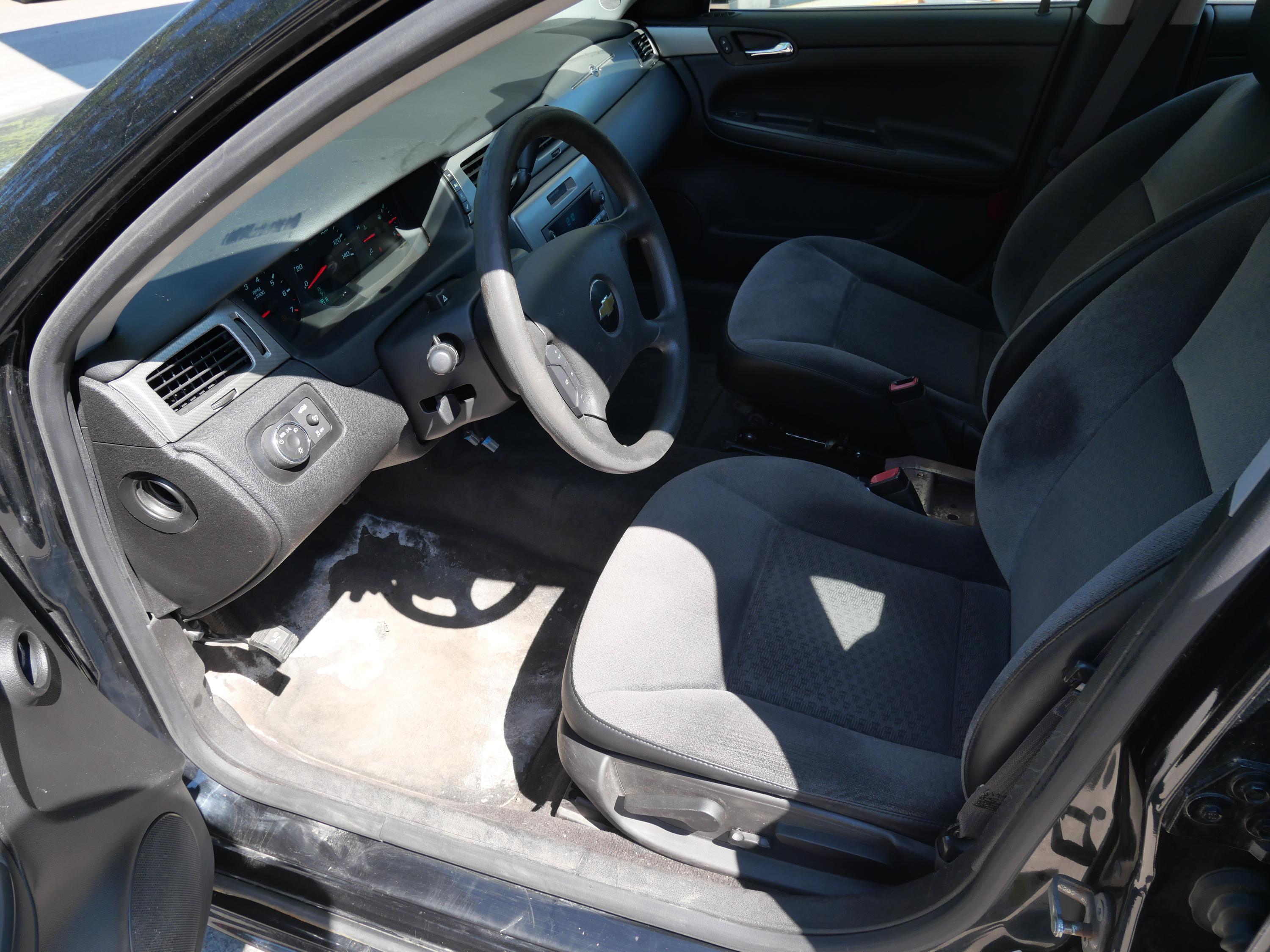 2015 Chevrolet Impala - image 19