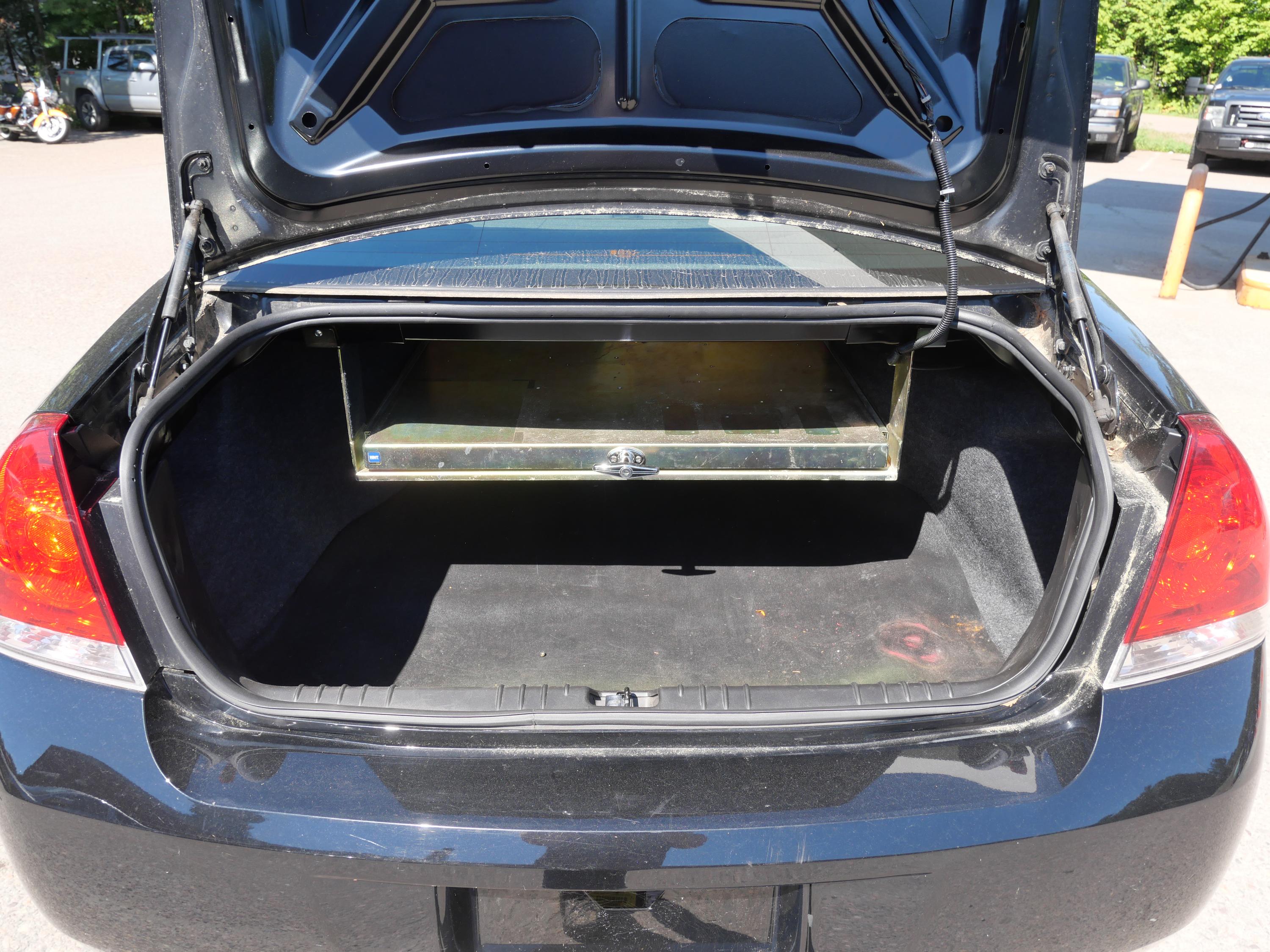 2015 Chevrolet Impala - image 26
