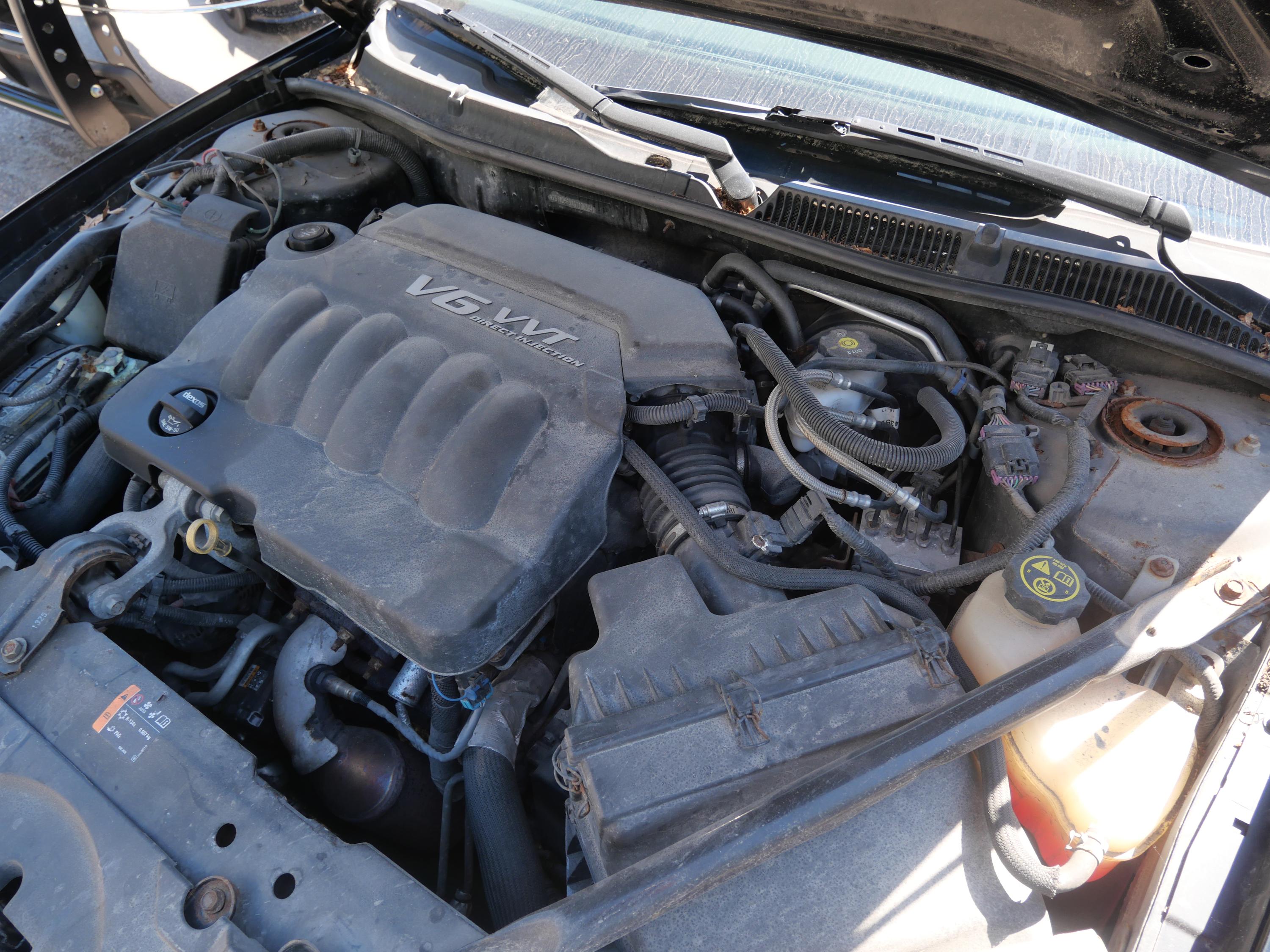 2015 Chevrolet Impala - image 10