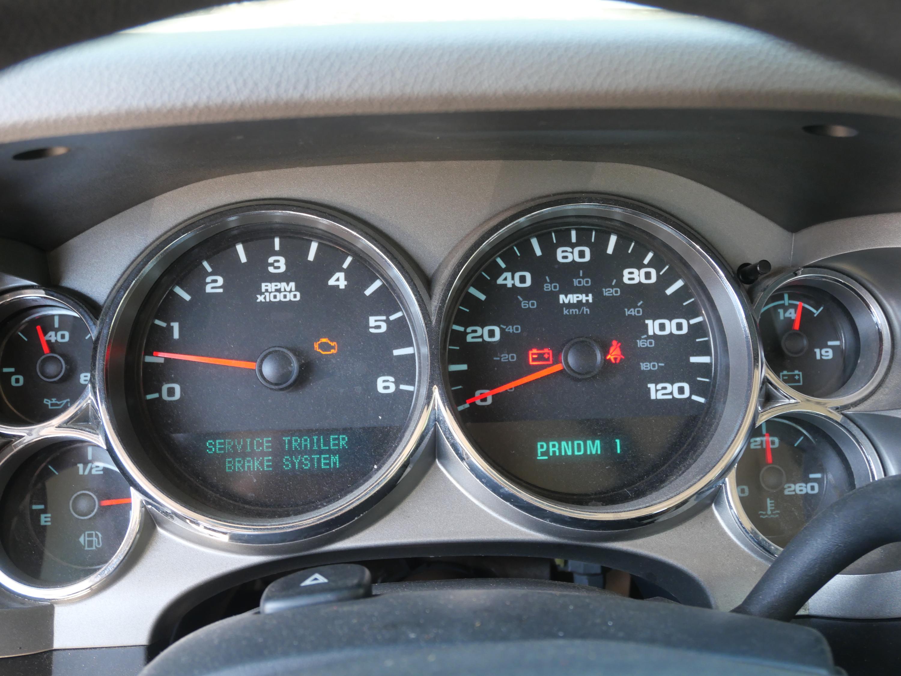 2013 Chevrolet Silverado 2500 4WD - image 30