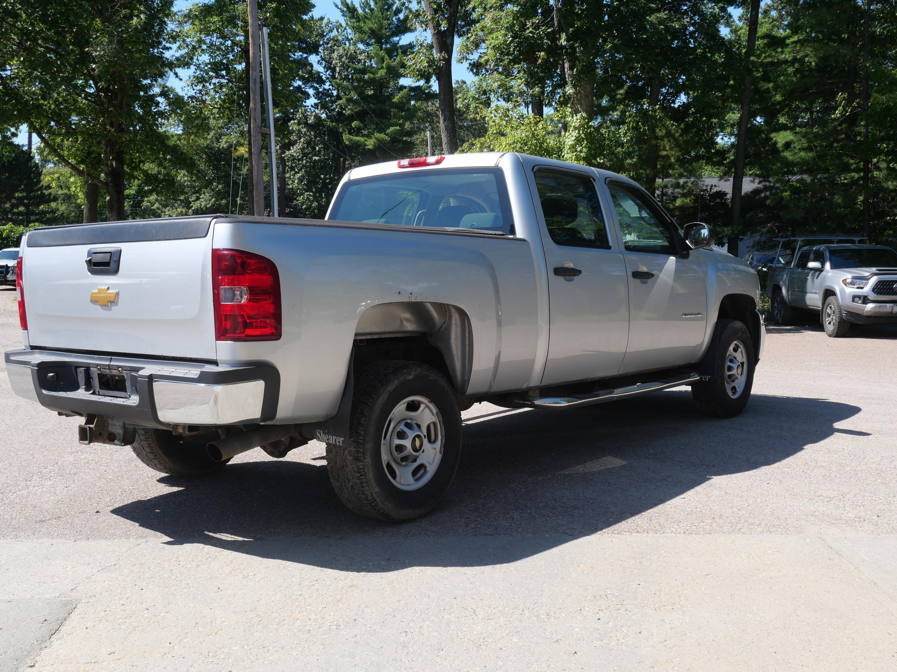 2013 Chevrolet Silverado 2500 4WD - image 5