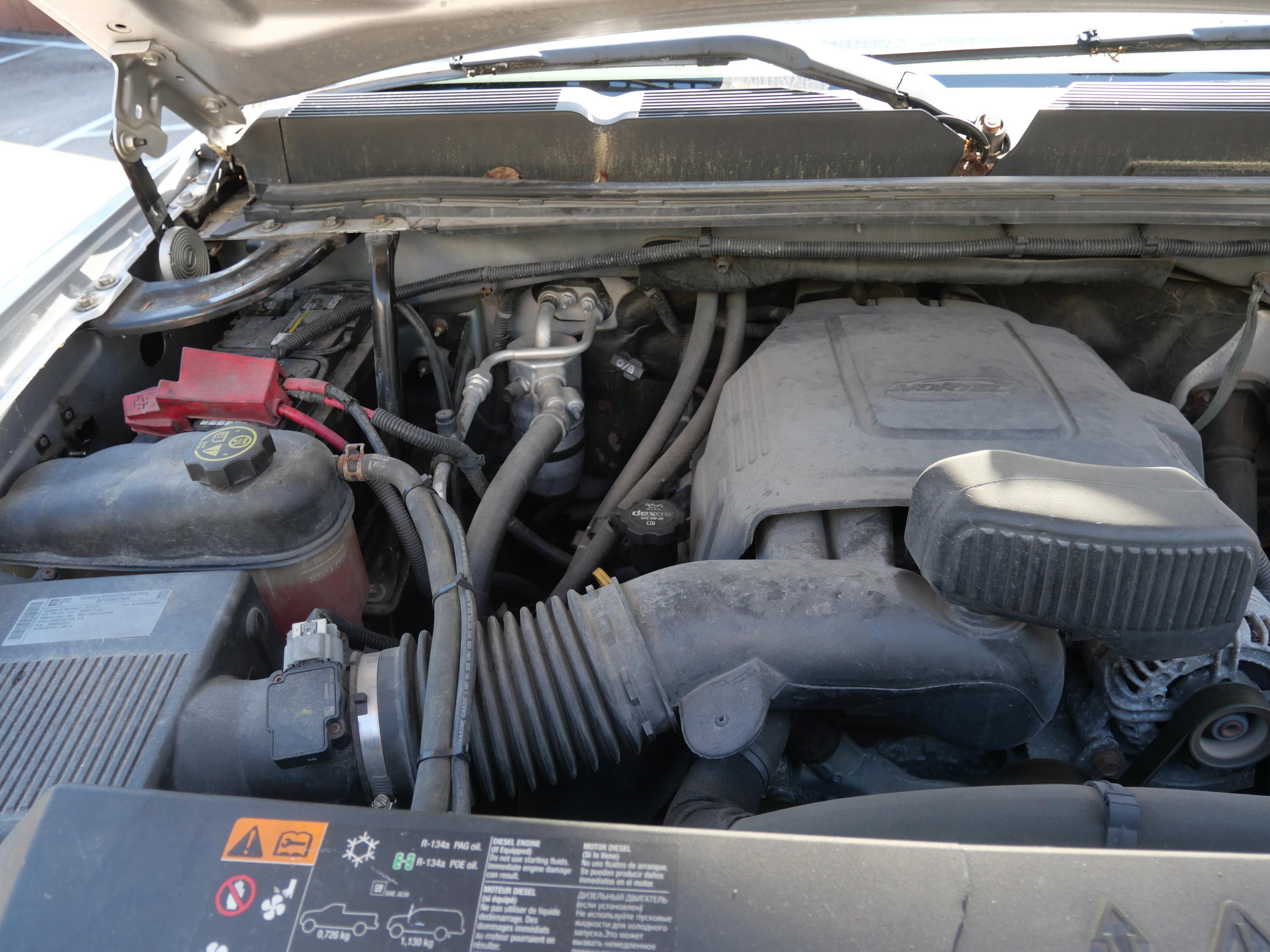 2013 Chevrolet Silverado 2500 4WD - image 12