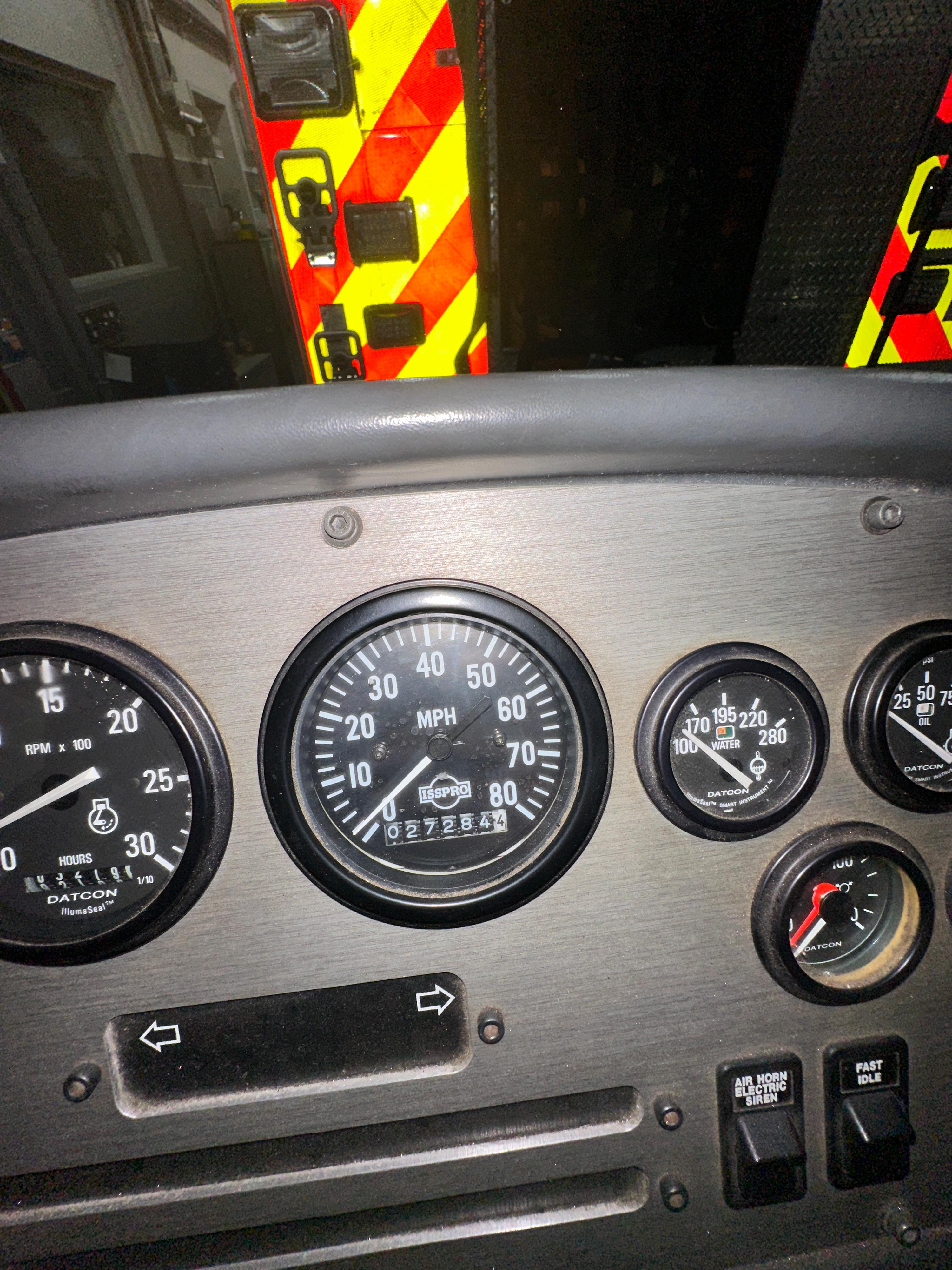 2002 KME Excel Engine, including equipment - image 44